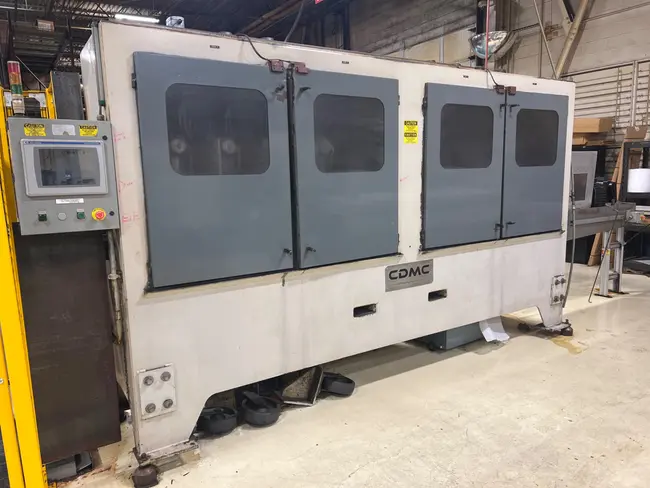 CDMC MAG-8 DEBURRING MACHINE - undefined