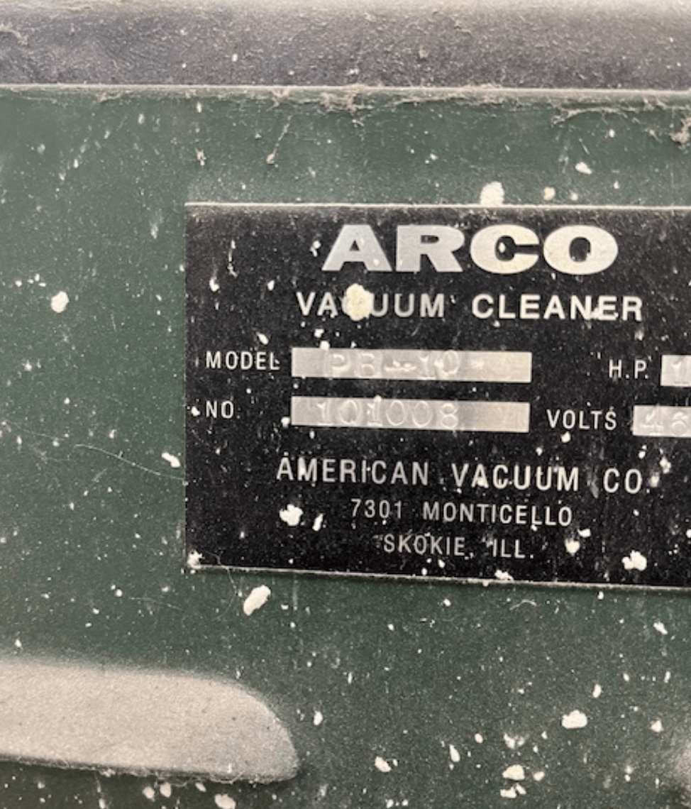QTY 2: VACUUM CLEANER - VACUUM CLEANERS
