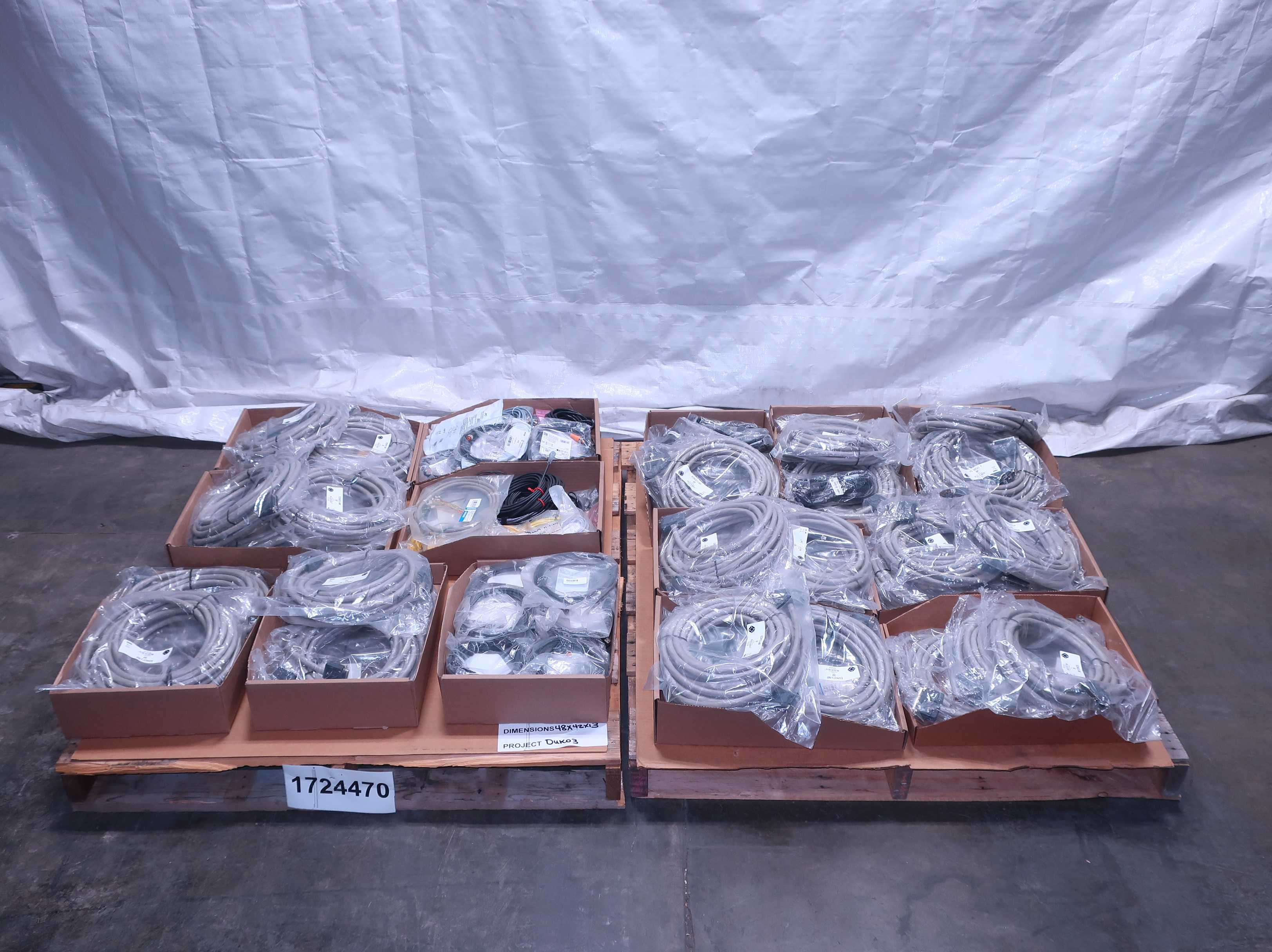 SKU 1724470 - 2 PALLETS OF ASSORTED CORDSETS - CORDSET CABLES