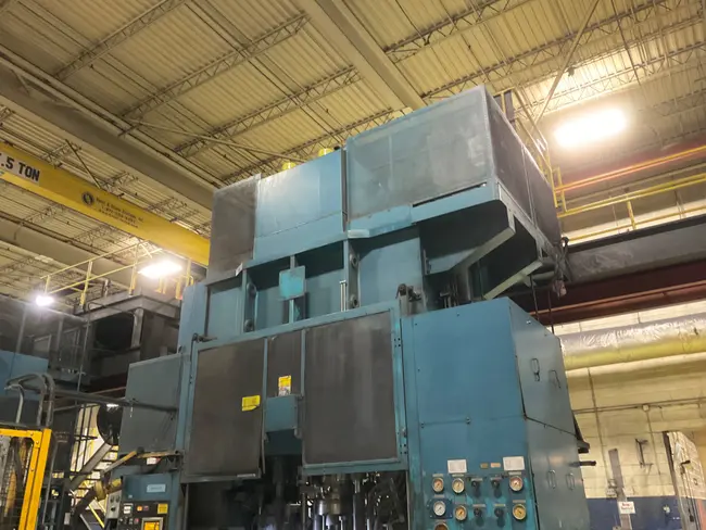 KOHTAKI 800 TON COMPACTING PRESS - undefined