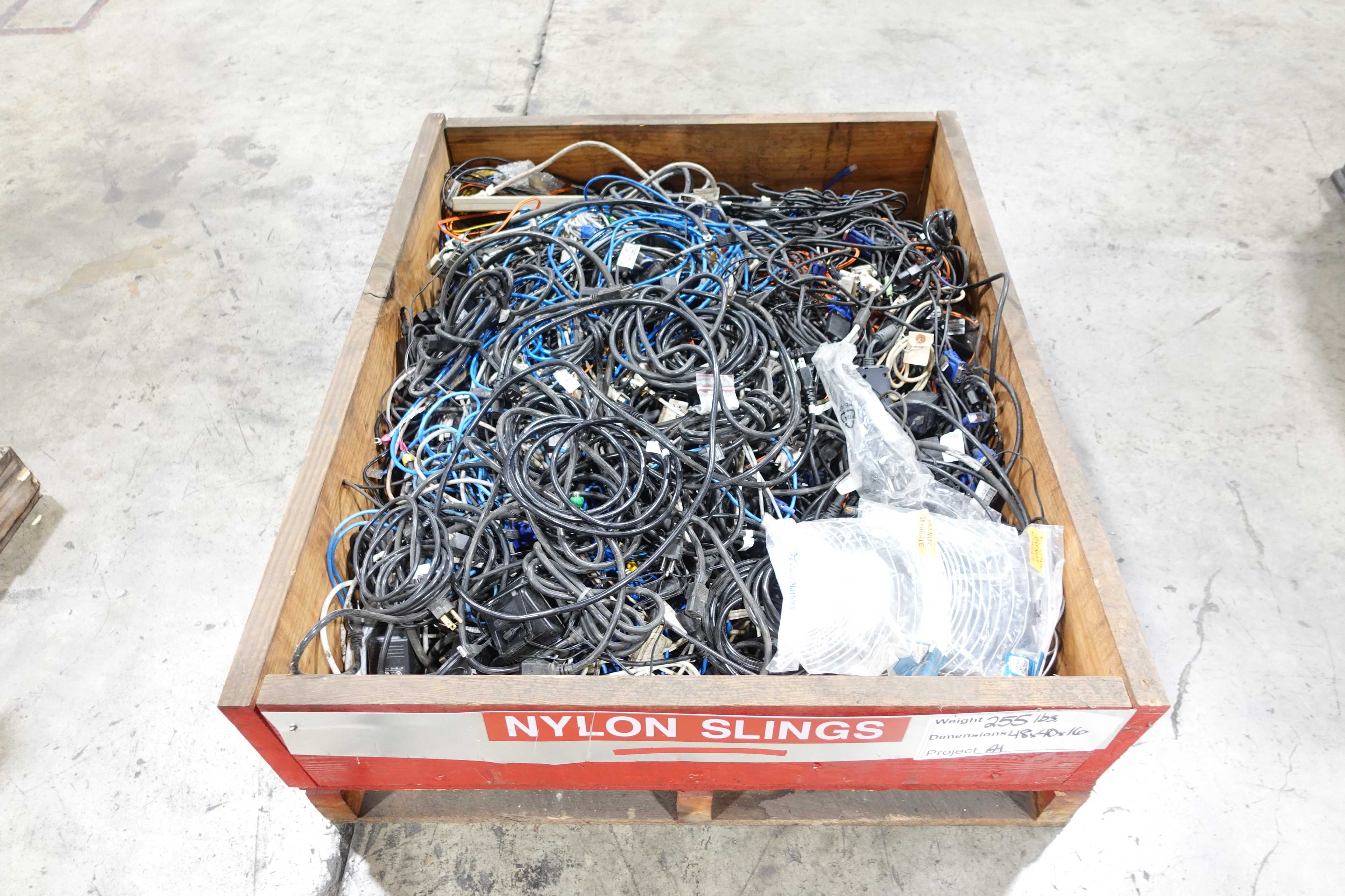 LOT OF SCRAP WIRE, 255 LBS (WEIGHT INCLUDES PALLET) - MISCELLANEOUS