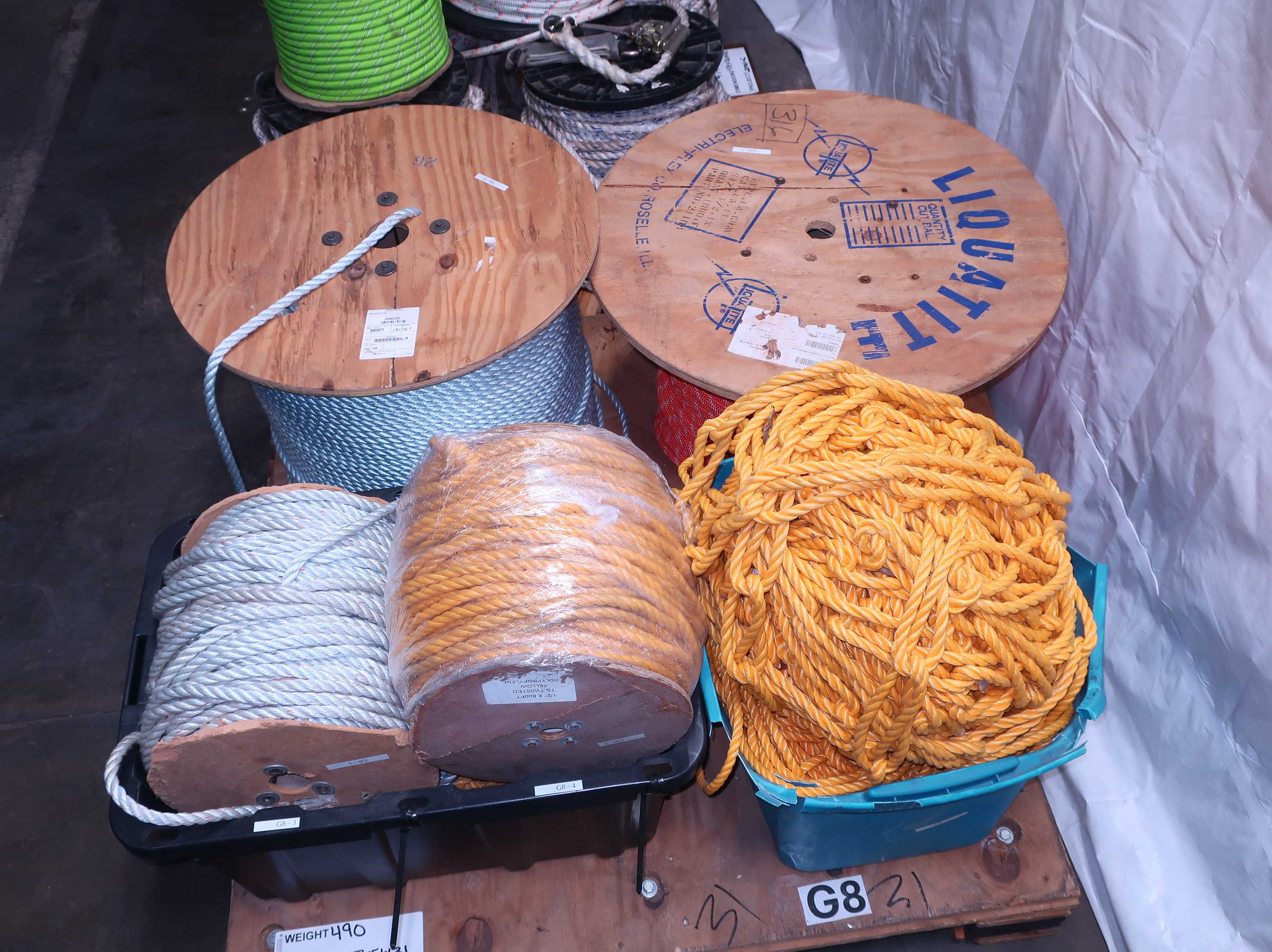 2 PALLETS OF ASSORTED ROPE - LIFTING EQUIPMENT