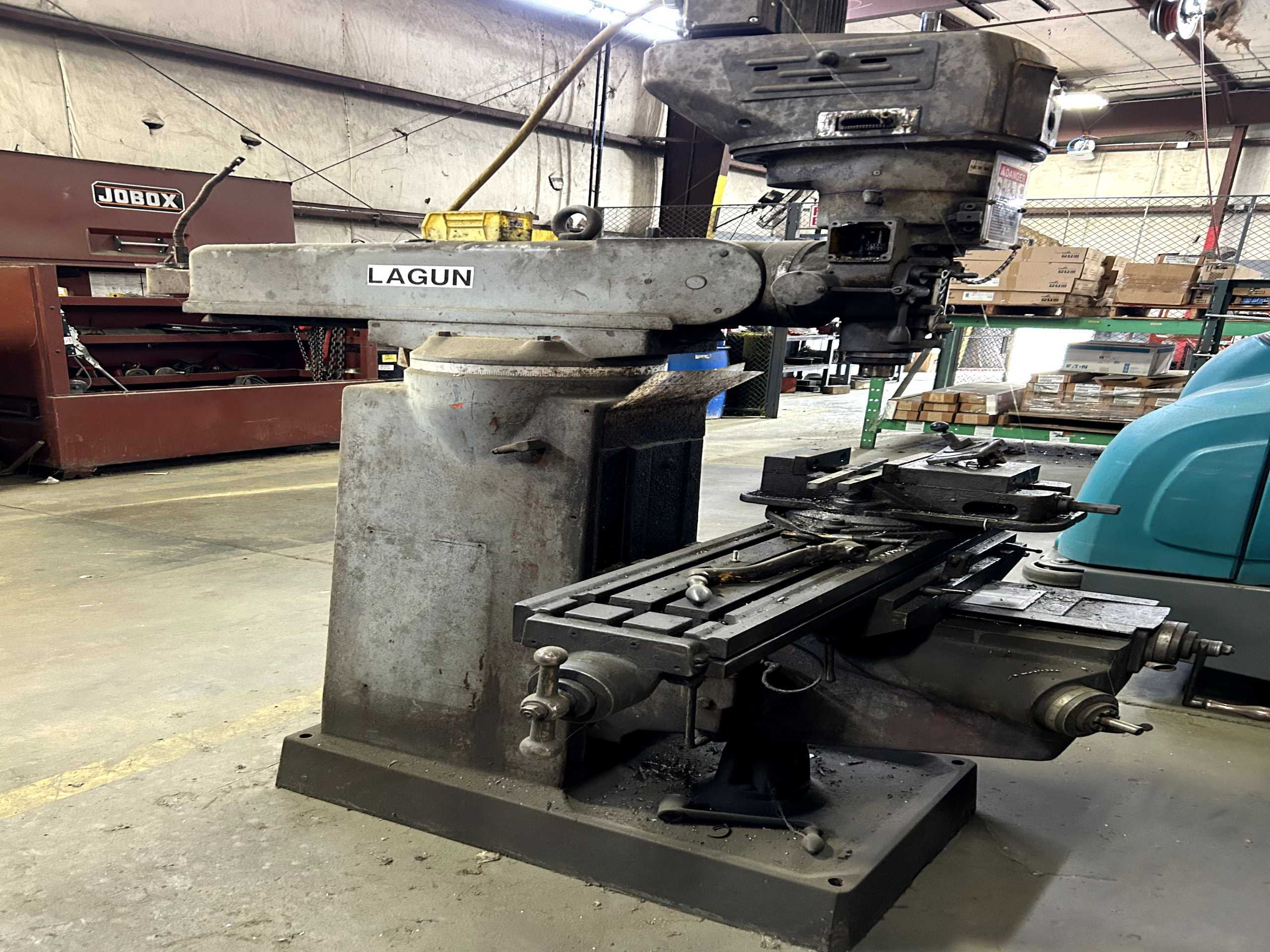 LAGUN FT.2 VERTICAL MILLING MACHINE - VERTICAL MILLING MACHINES