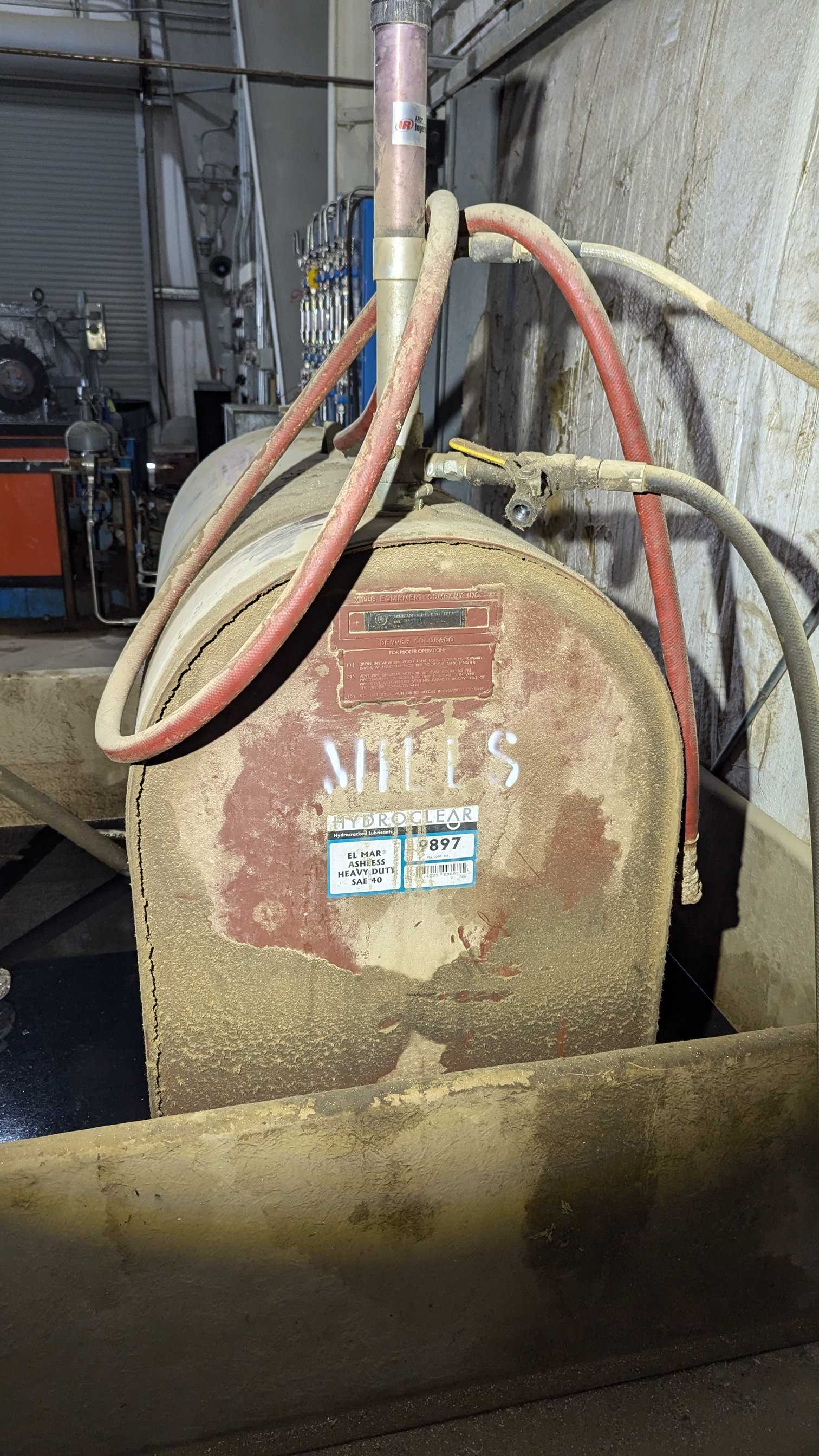 MILLS EQUIPMENT COMPANY T-2106 OIL TANK - TANKS