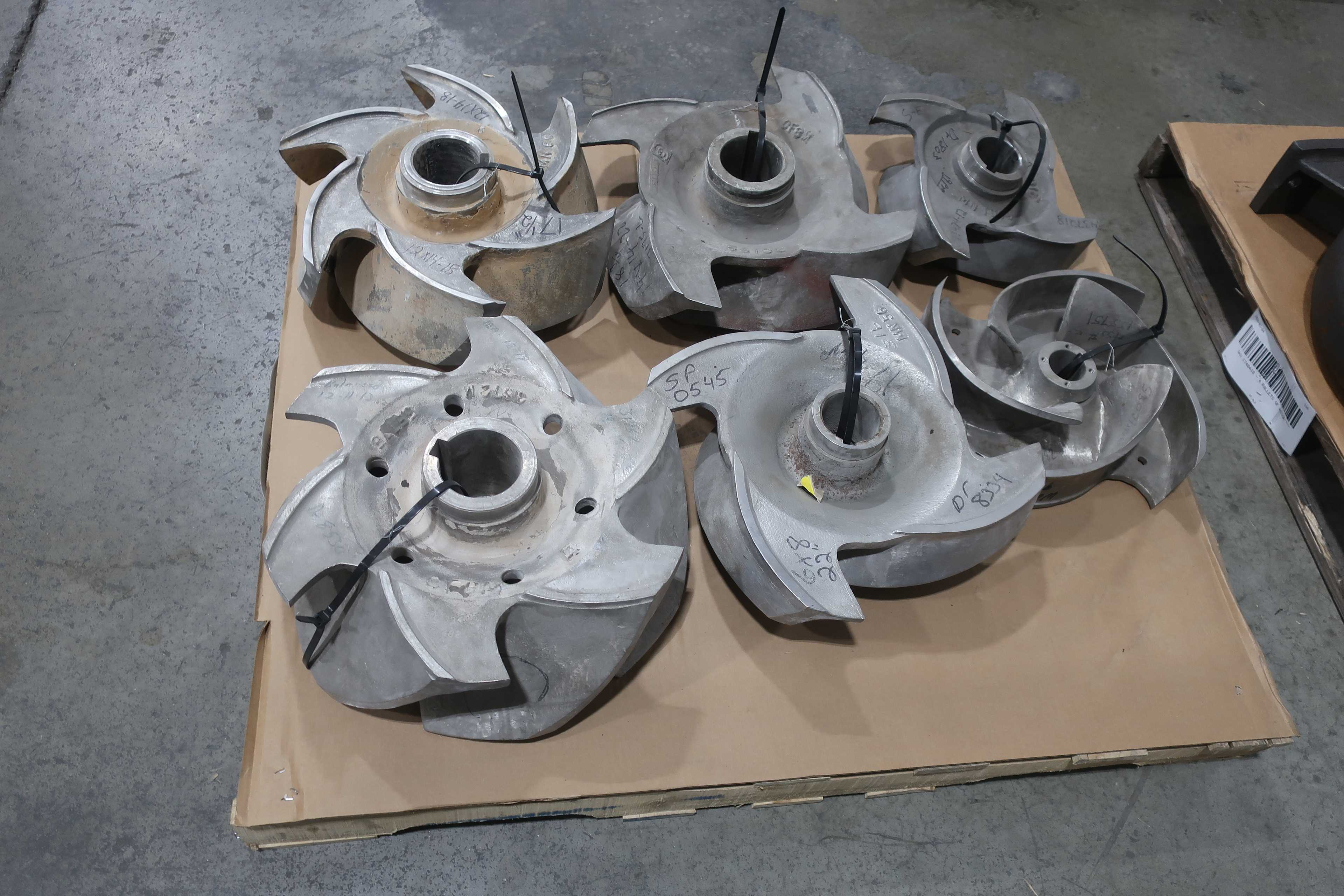 SKU 1748418 - 4 PALLETS OF ASSORTED PUMP PARTS AND ACCESSORIES - PUMP REPLACEMENT PARTS