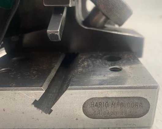 HARIG OD TURN FIXTURE, 7 IN DISTANCE BETWEEN CENTERS, 6 IN SWING, 115V, 180/360 RPM WHEEL - MACHINE TOOLING