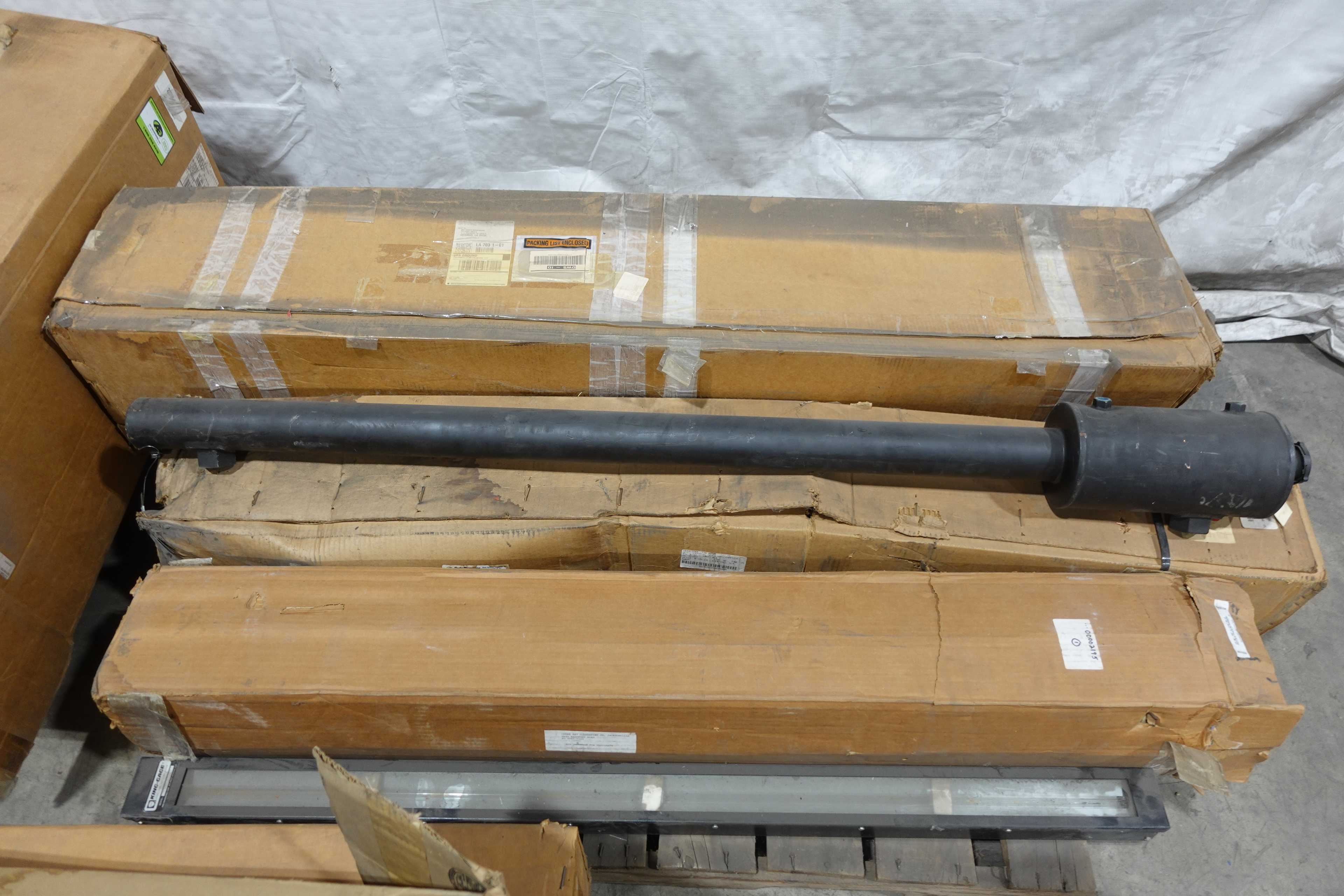 SKU 1741828 - 3 PALLETS OF MIXED MRO - MISCELLANEOUS