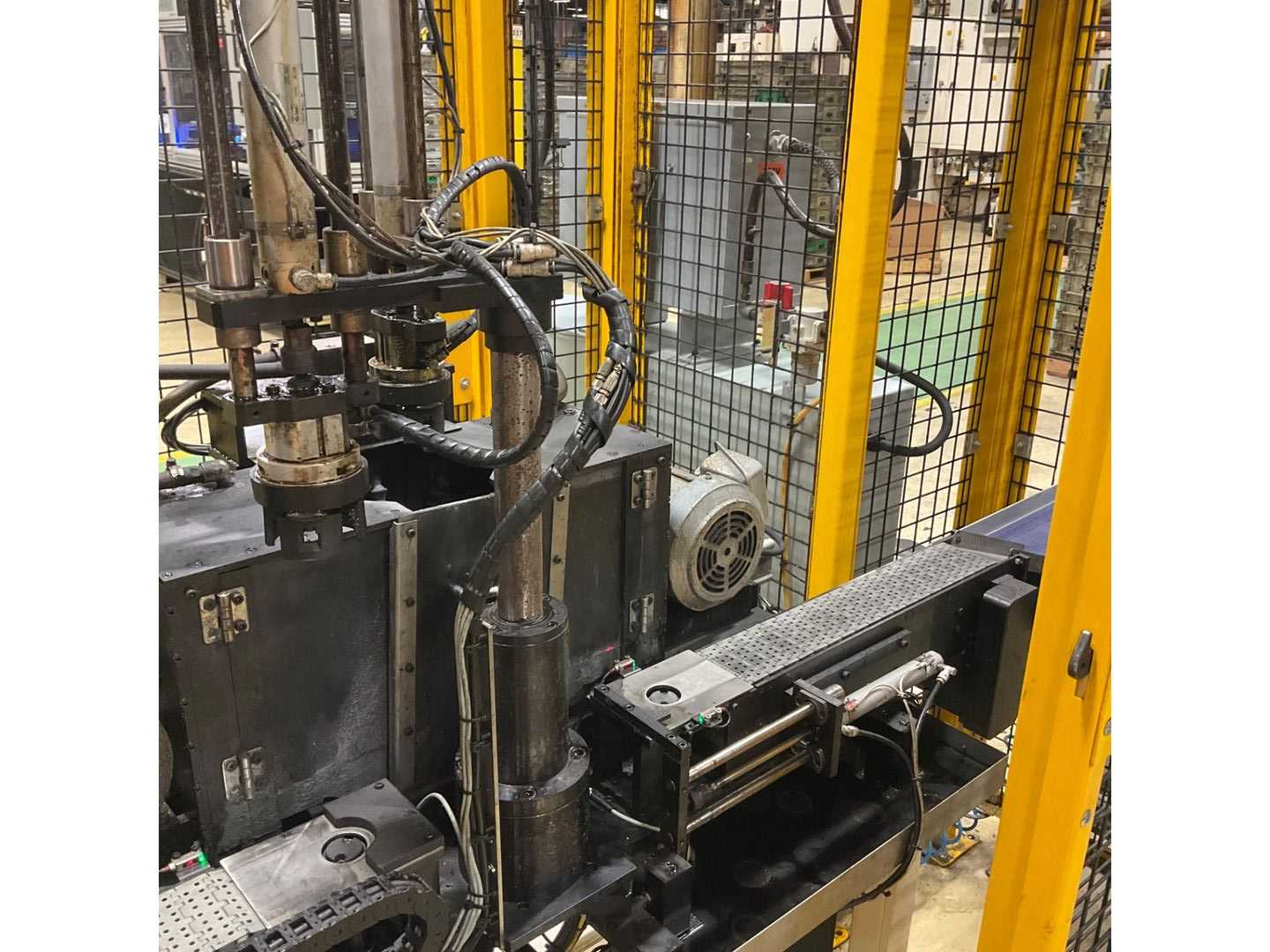ESC T1191 DEBURRING MACHINE - DEBURRING MACHINES