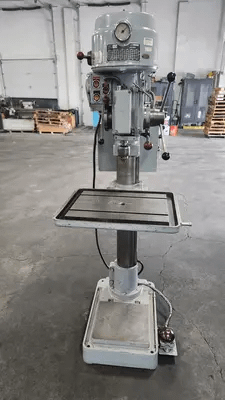 ALZMETALL AB3 ESV DRILL PRESS (DISTANCE MAX: 11 1/4"; TABLE SIZE: 22" X 24"; QUILL STROKE: 6") - UPRIGHT DRILL PRESSES