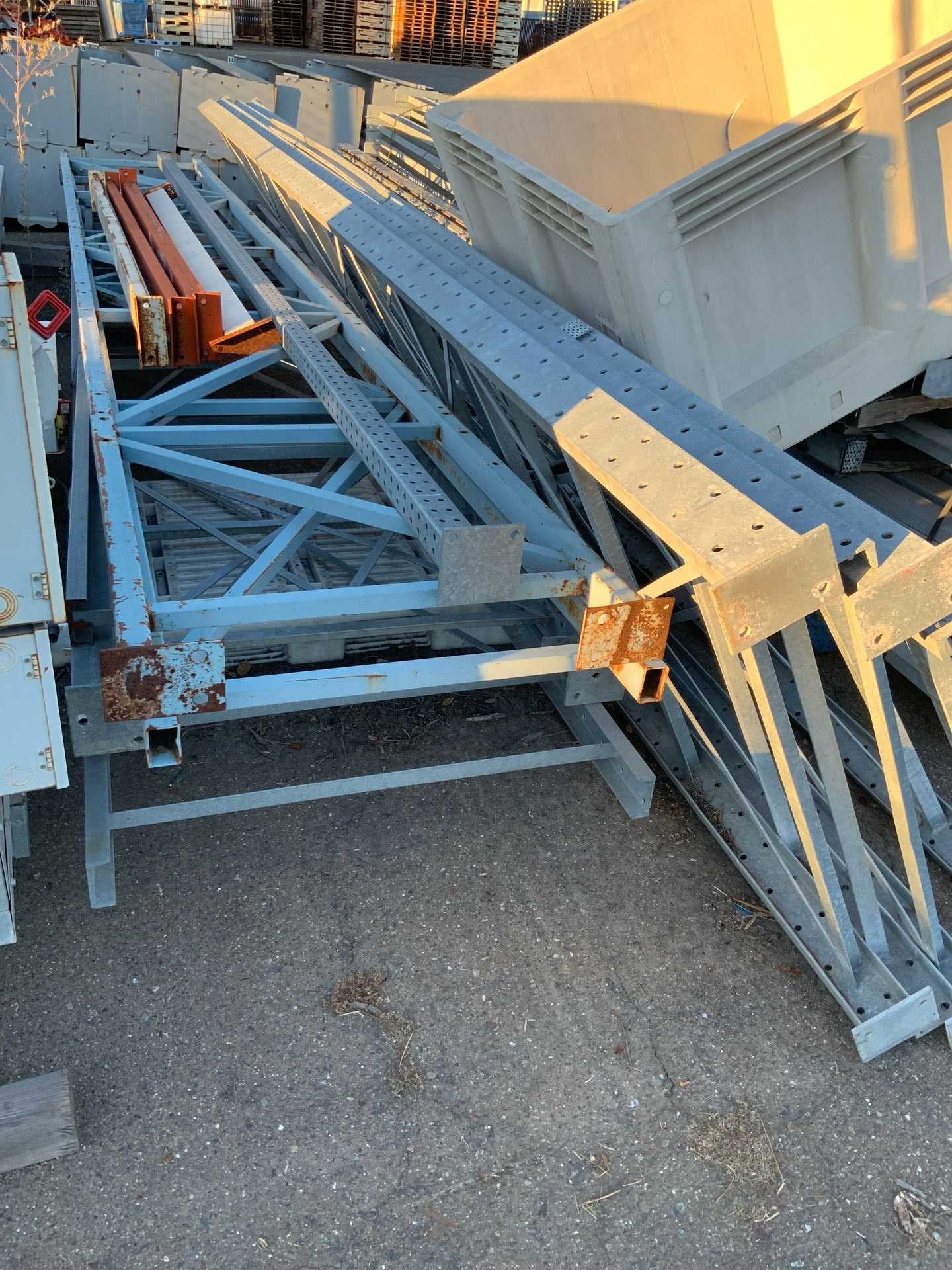 GALVANIZED PALLET RACKING - PALLET RACKING