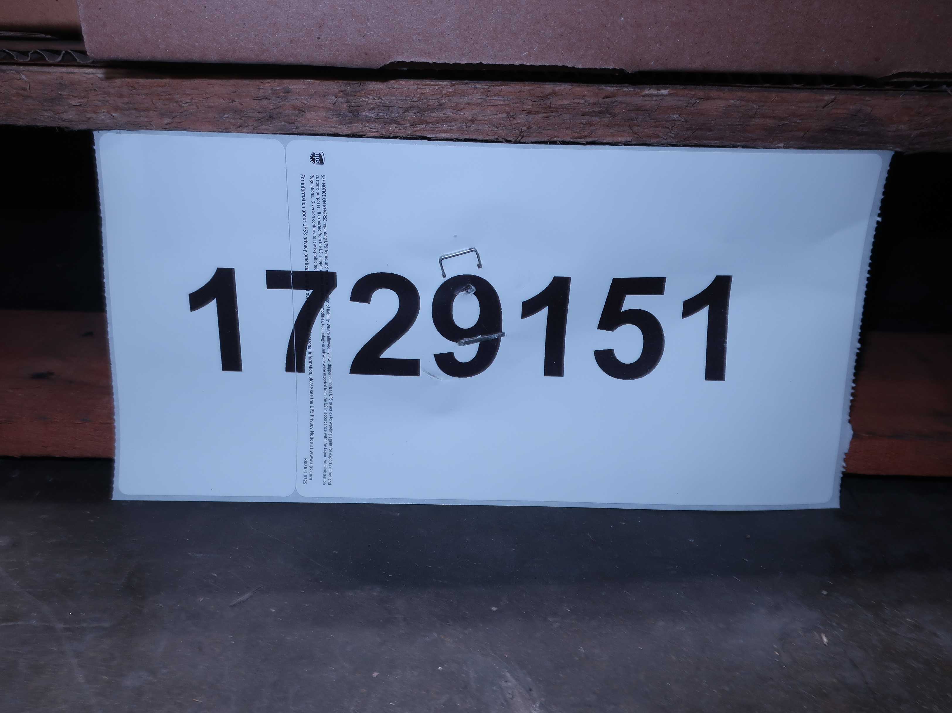 SKU 1729151 - PALLET OF ASSORTED SMC VALVES AND PARTS - VALVE PARTS & ACCESSORIES
