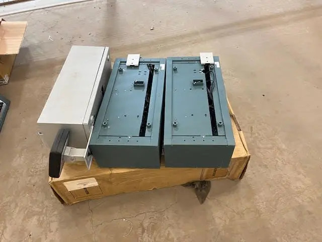 BULK LOT OF REAL TIME NETWORKS KEYTRACER KEY CONTROL SYSTEMS - undefined