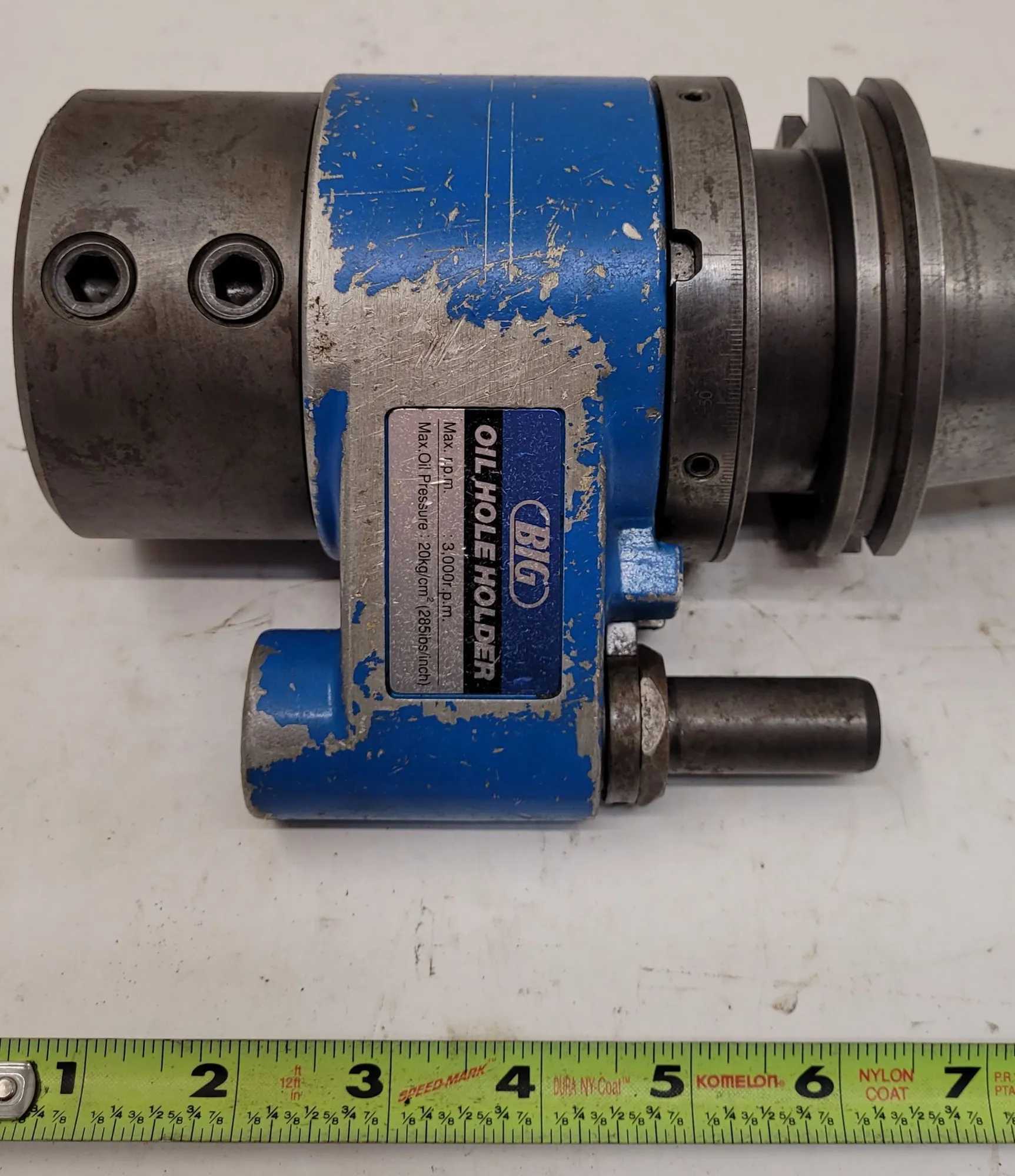 BIG CAT 50 OIL HOLE HOLDER – 1.5IN DIAMETER, MAX RPM: 3000, MAX OIL PRESSURE: 20KG/CM SQUARED - MACHINE TOOLING