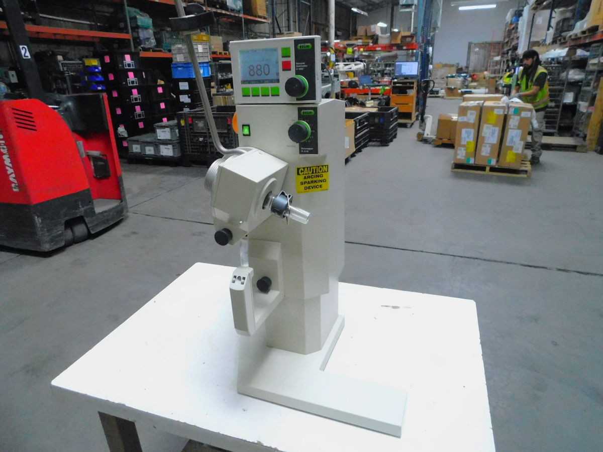 BUCHI R-210 & V-850 Rotavapor With Vacuum Controller - Efficient Distillation System - LAB & SCIENTIFIC