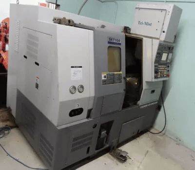HYUNDAI-KIA SKT100 CNC TURNING CENTER, 12 POS. TURRET, 6000RPM, 21.7" SWING, 8377LBS - CNC LATHES
