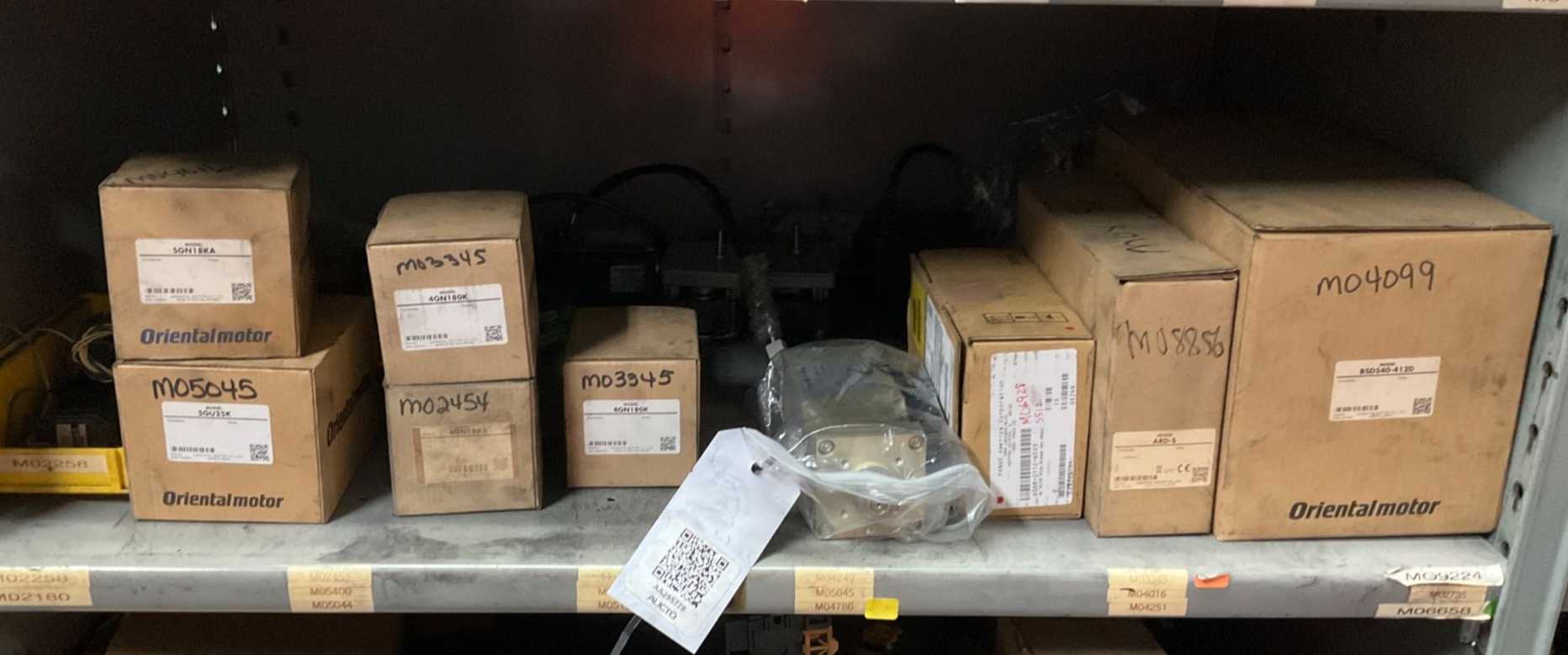 BULK QTY OF INDUSTRIAL PARTS - INDUSTRIAL PARTS