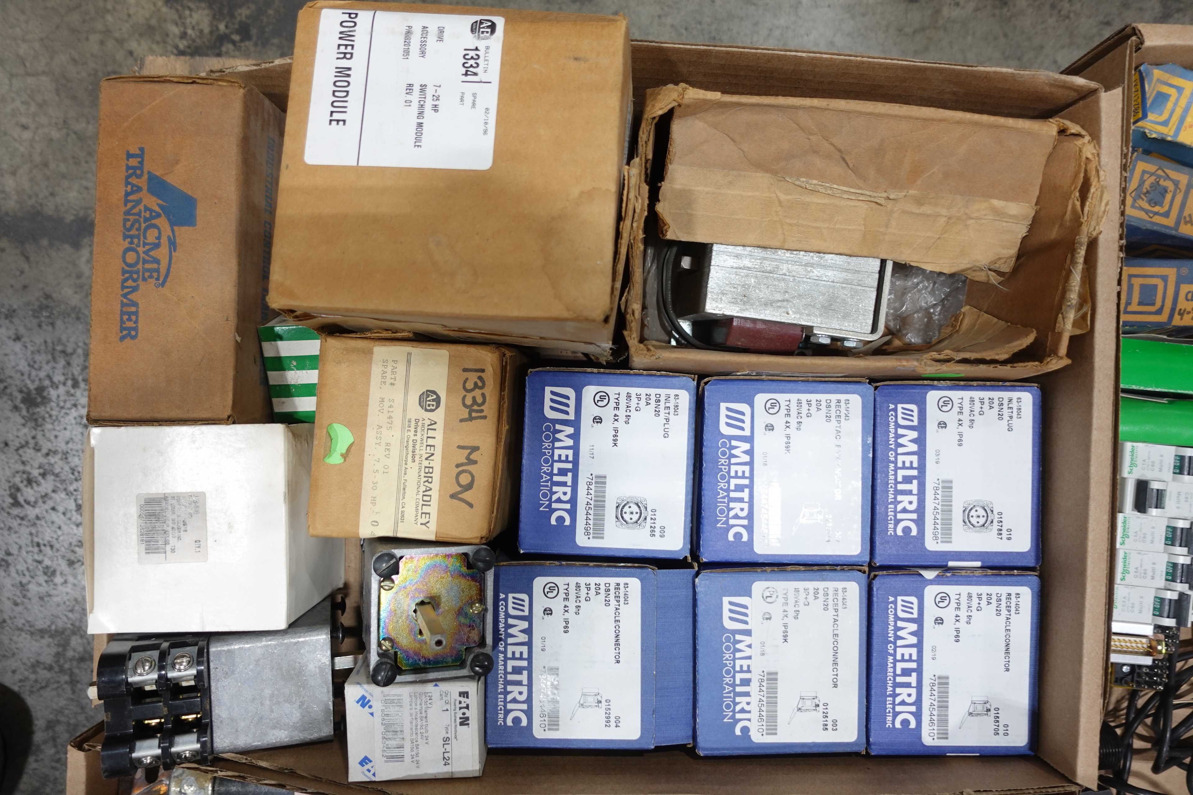 4 PALLETS OF ASSORTED AUTOMATION AND CONTROLS - AUTOMATION & CONTROLS