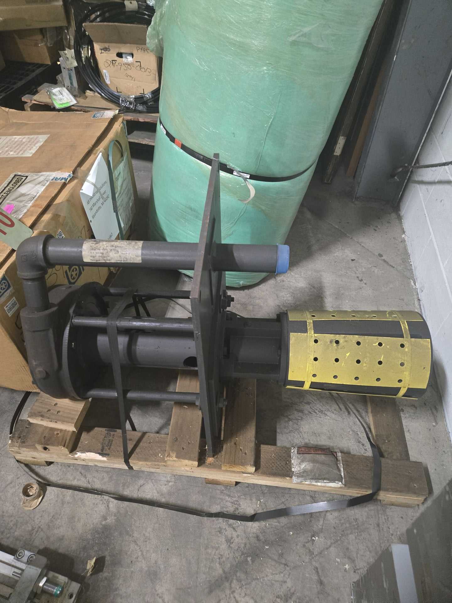 GUSHER T-2X2-10-SEL-CDM-4-A-DP VERTICAL PUMP - CENTRIFUGAL PUMP