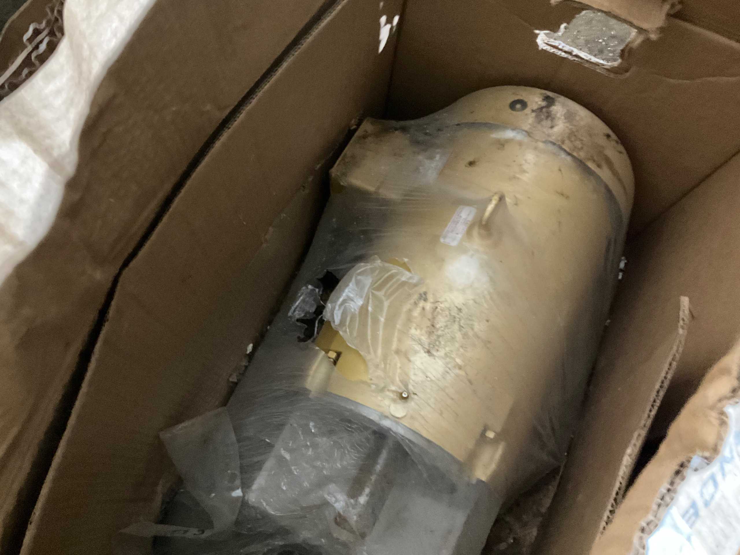 BALDOR VEM3704T AC MOTOR - AC MOTOR