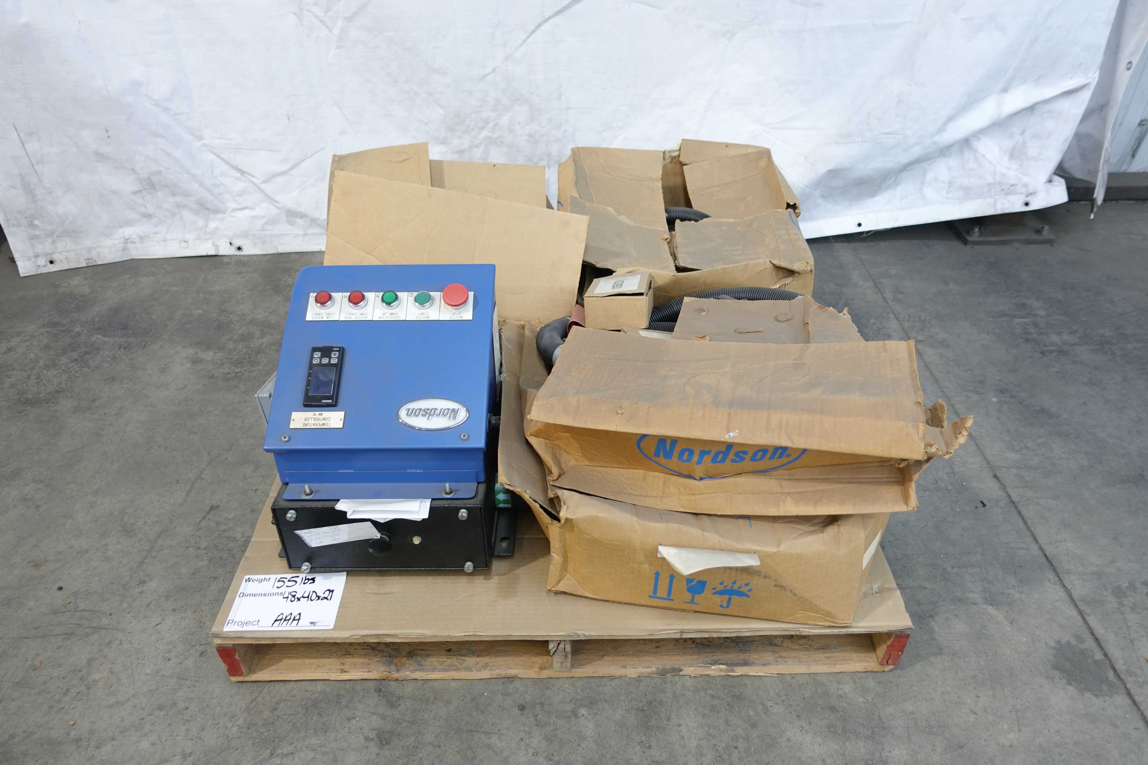 SKU 1728441 - PALLET OF NORDSON HOT MELT TEMPERATURE CONTROLLER AND HOSES - OPERATOR CONTROLS