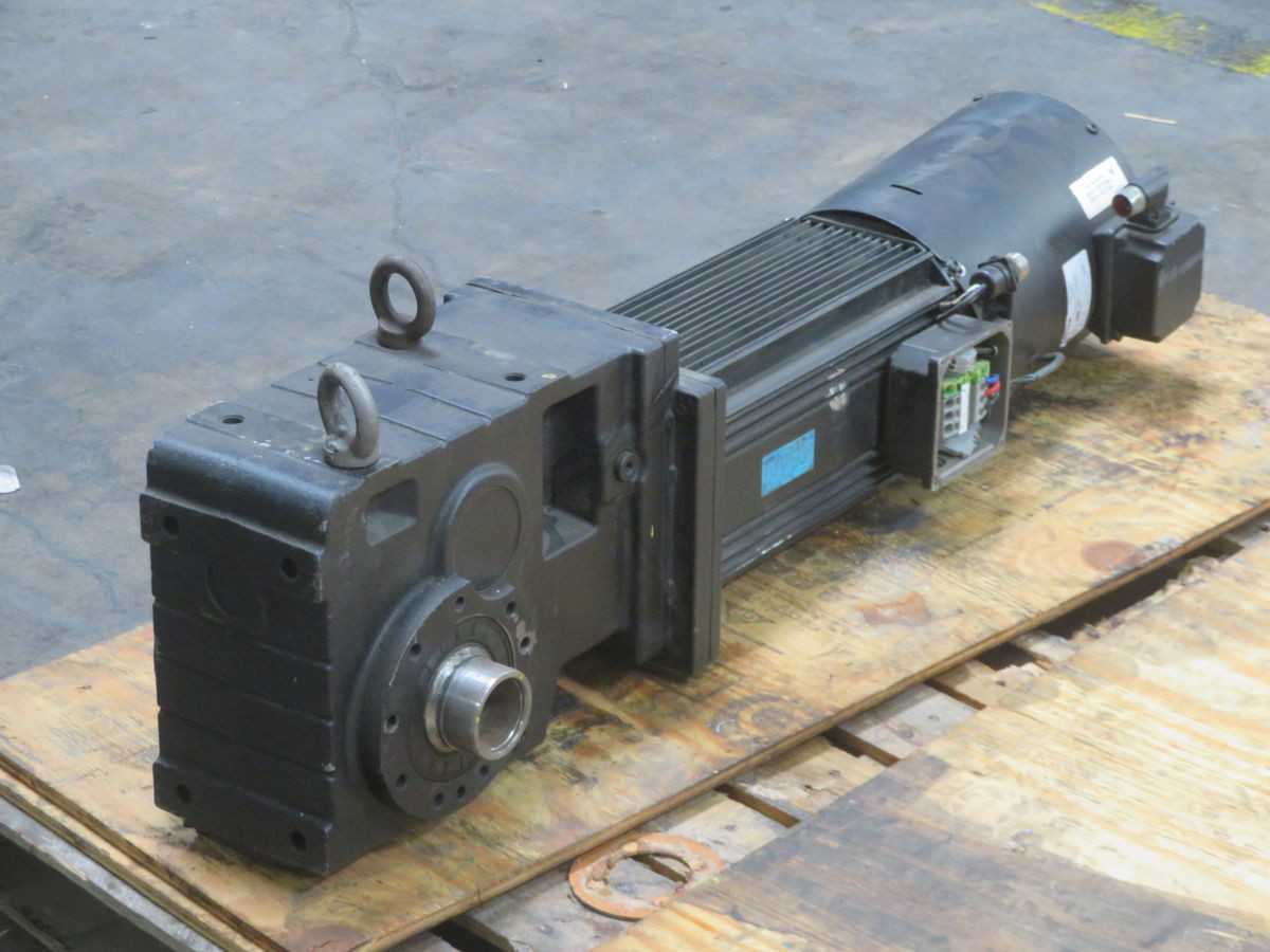 LENZE 9S35-RSOF3-ZOGO-KS5F42N-ROSU GEARMOTOR GKL07-3ASCR-19SC35 - GEARMOTOR