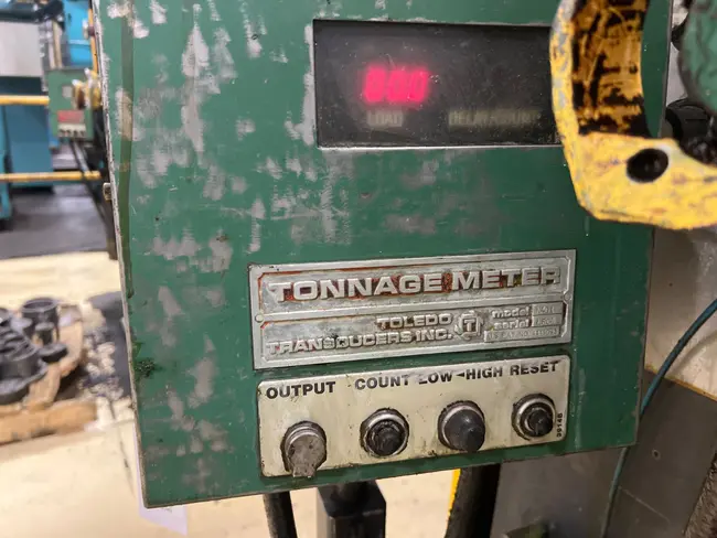 GASBARRE 45 TON COMPACTING PRESS - undefined