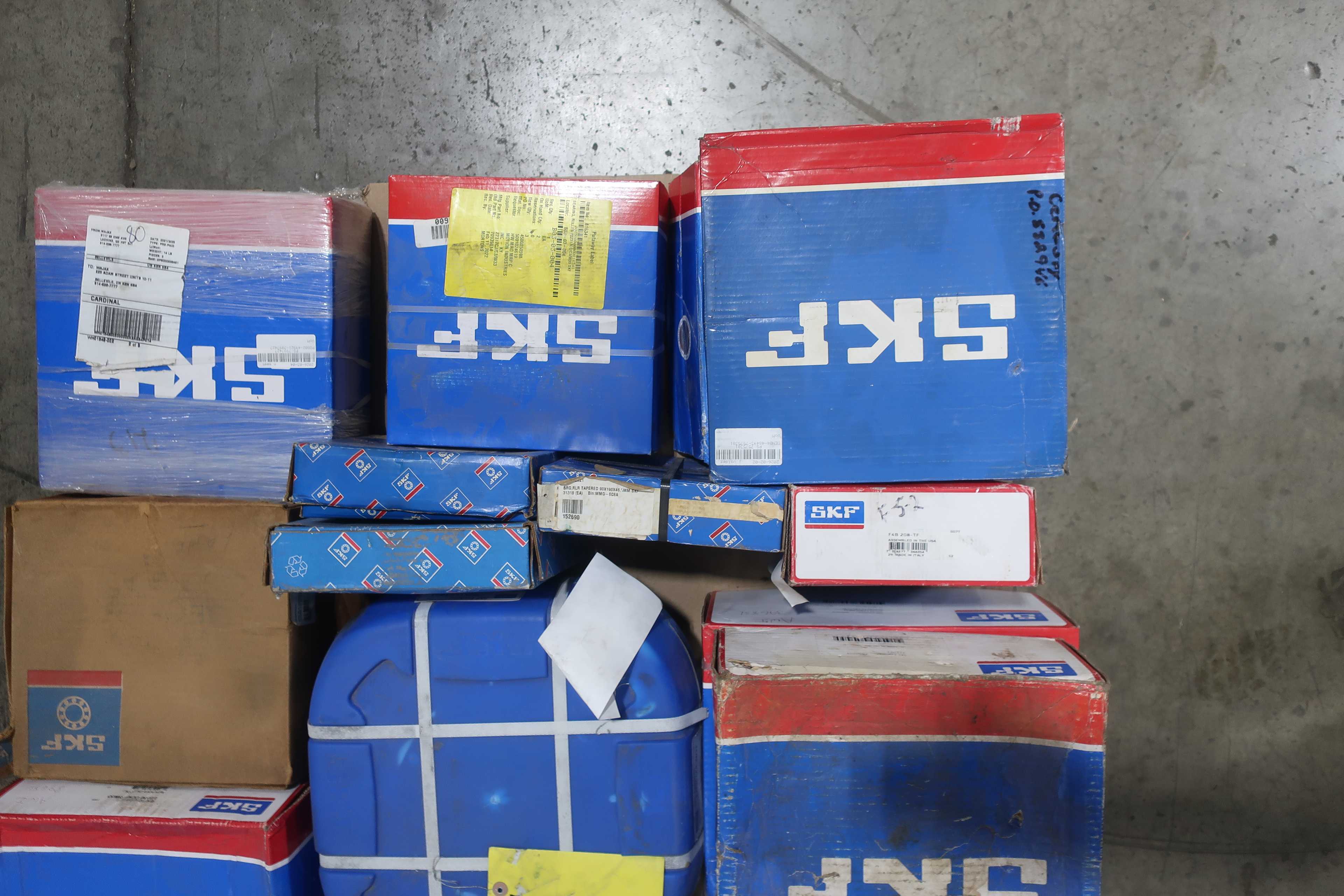 SKU 1749222 - PALLET OF ASSORTED SKF ROLLER BEARINGS - BEARINGS