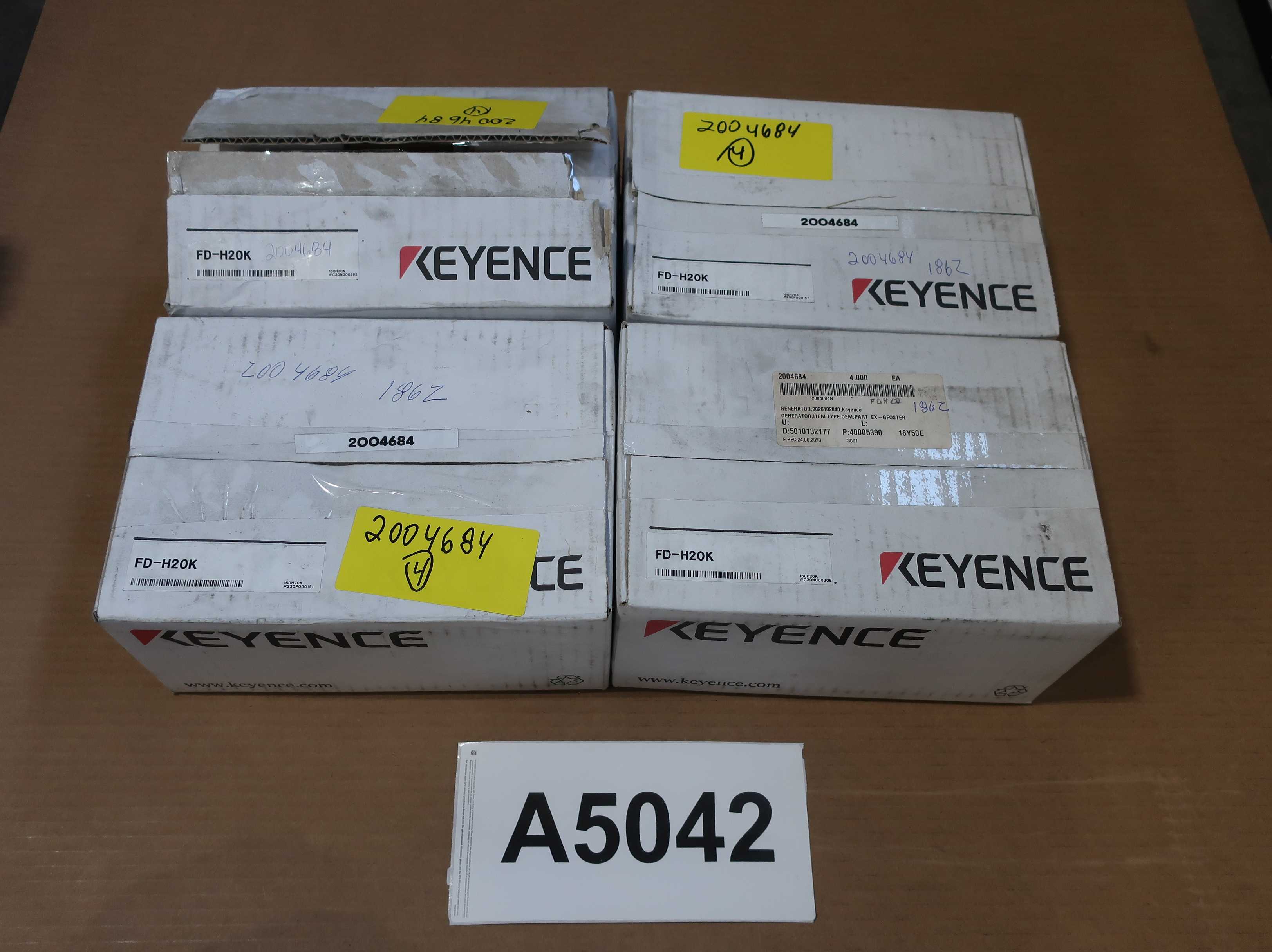 BULK QTY OF KEYENCE FD-H20K CLAMP ON FLOW SENSORS - SENSORS