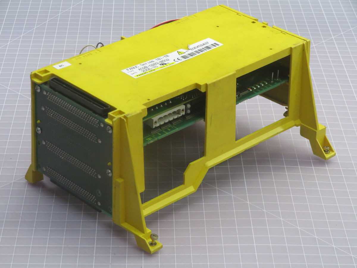FANUC A02B-0283-B502 CONTROL PANELS INTERFACES, 10.4 INCH LCD DISPLAY, HMI - OPERATOR INTERFACE PANELS