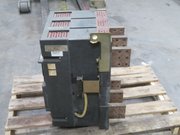 Fuji SE3203PF Circuit Breakers, 3 Pole, 660V AC Voltage, 60Hz Freq, 3200A Continuous Current - CIRCUIT BREAKERS