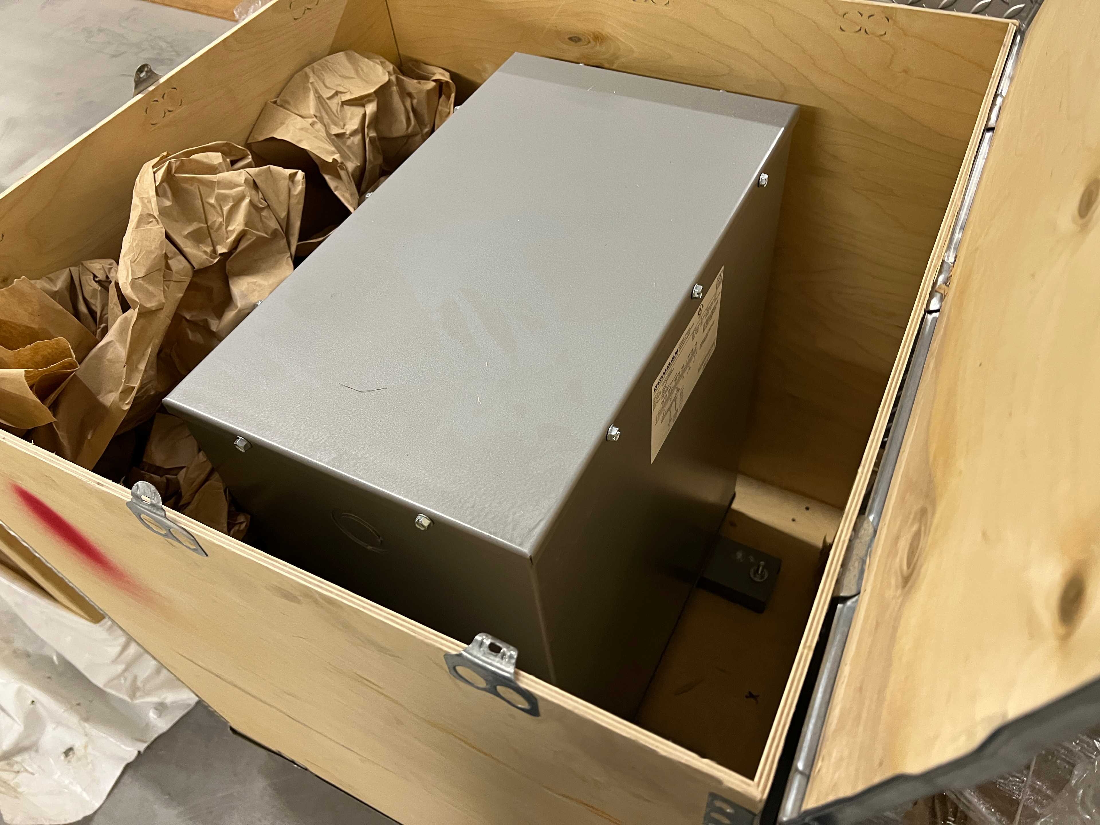 Dongan 76-25-1382SH Electrical Transformer - VARIABLE VOLTAGE TRANSFORMERS
