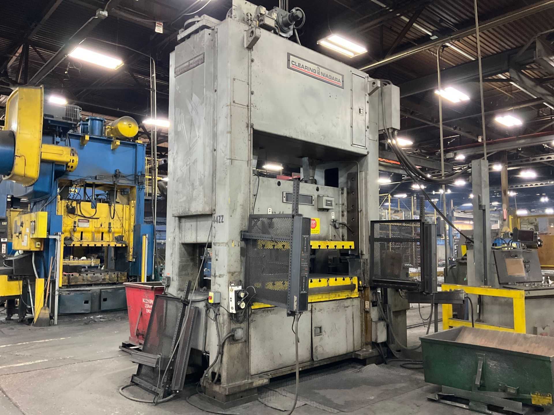 CLEARING NIAGARA SE2-200-72-42 HYDRAULIC PRESS - HYDRAULIC PRESS