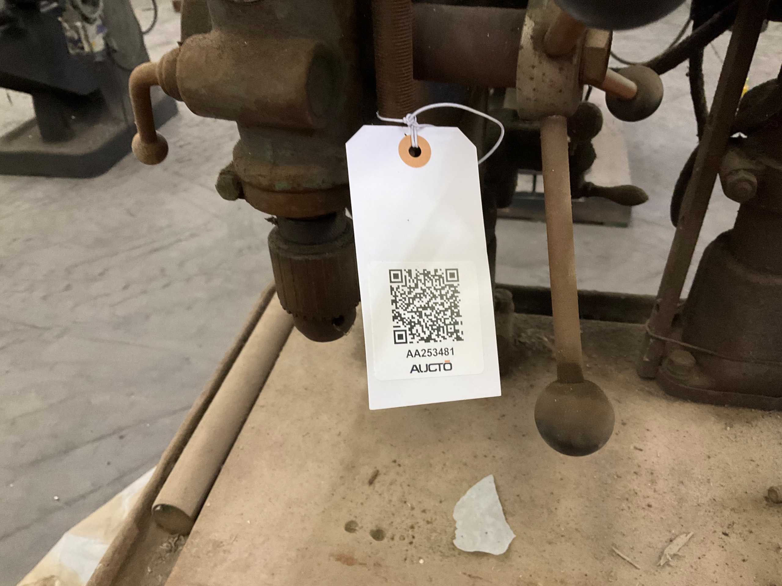 WALKER TURNER GANG DRILLING MACHINE - GANG DRILLING MACHINES