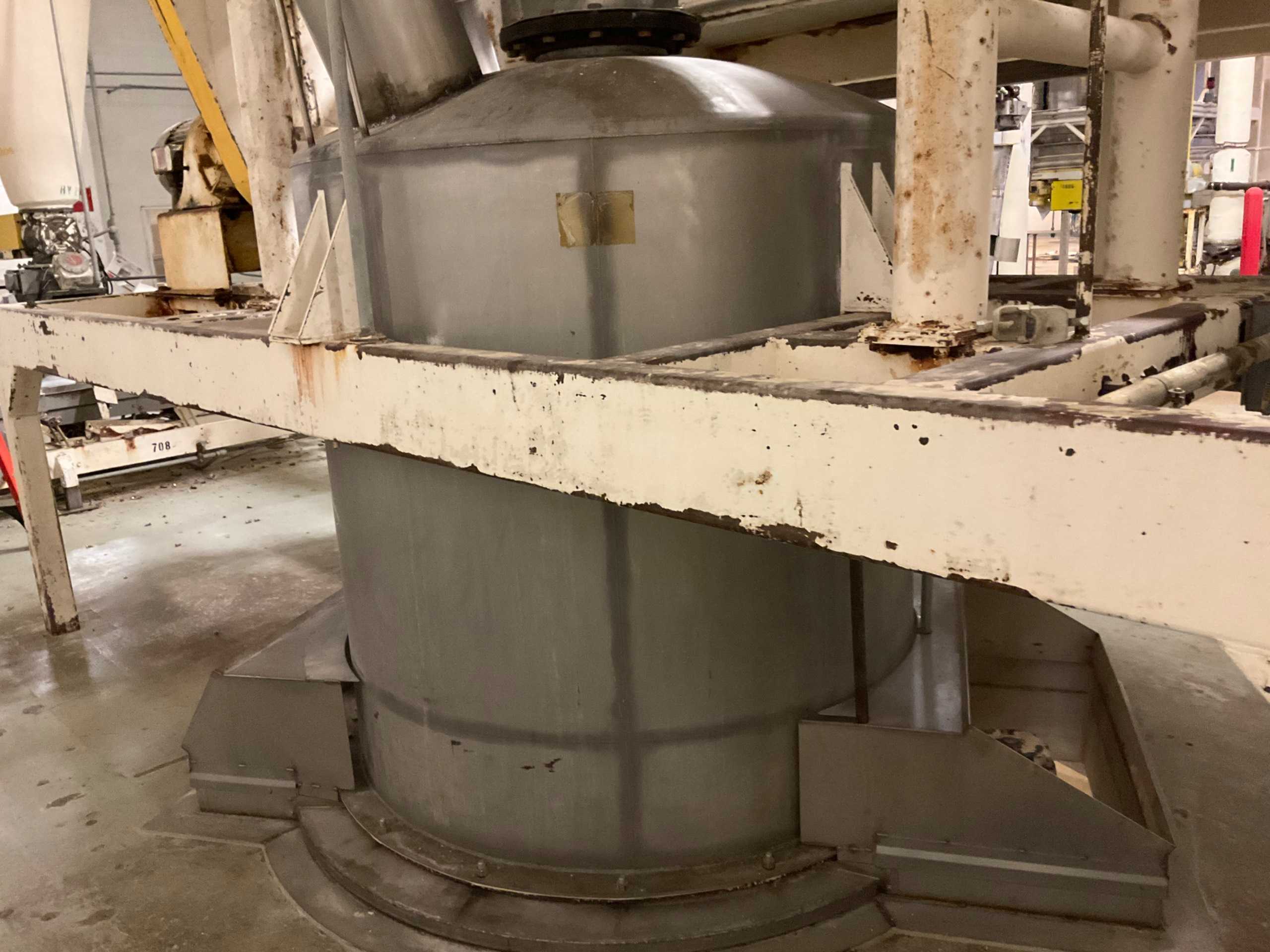 VIBRA SCREW INCORPARETED VIBRATORY STORAGE TANK - STORAGE BINS