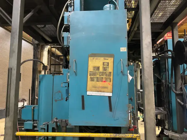 CINCINNATI 175-HC-8 175 TON COMPACTING PRESS - undefined