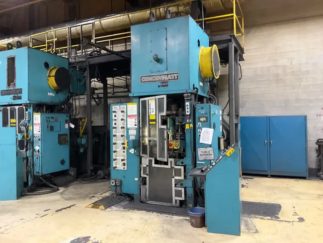 CINCINNATI 66-DC-4-1/2 COMPACTING PRESS - undefined