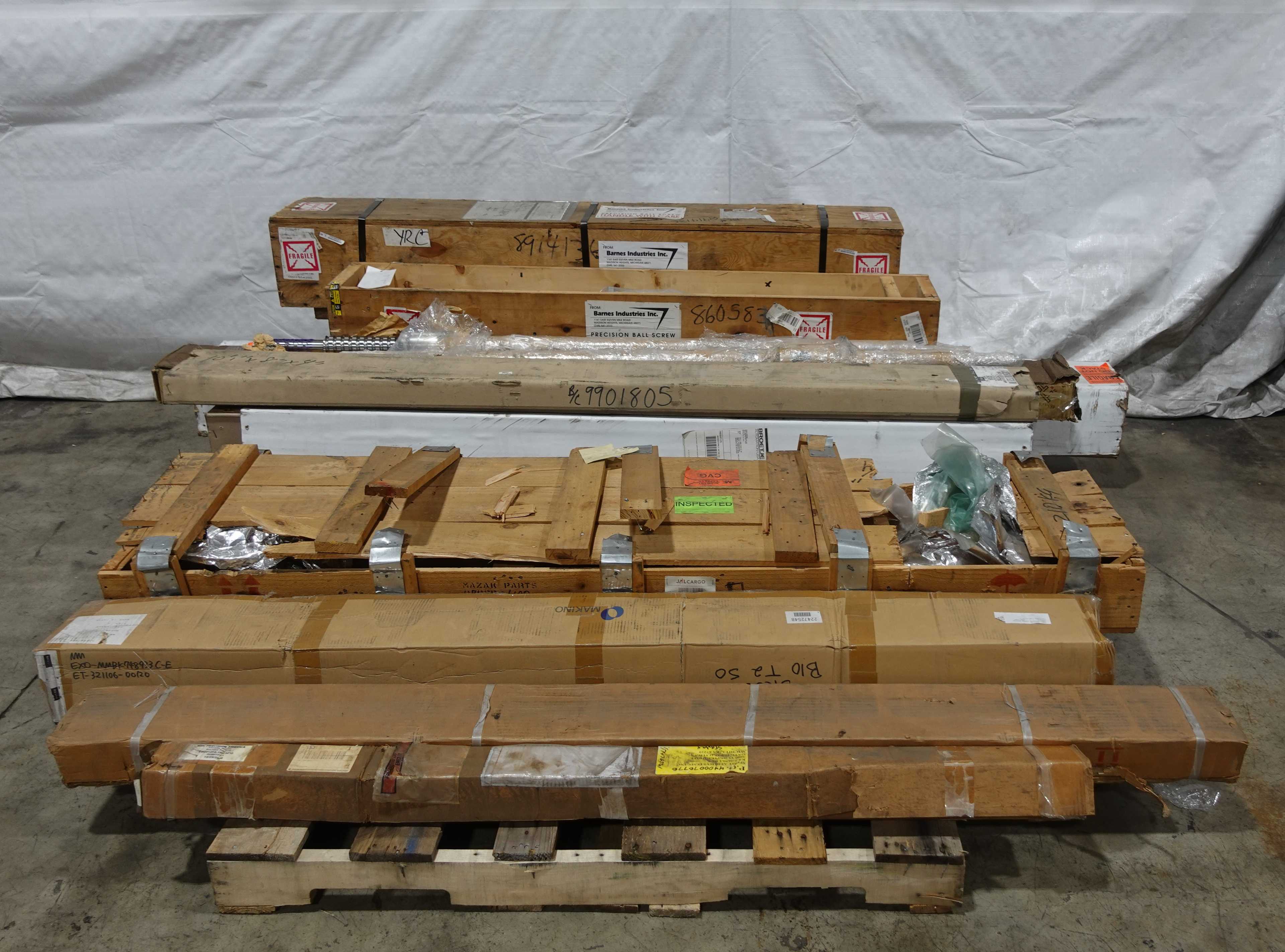 LOT OF ASSORTED LINEAR GUIDE RAILS AND BALL SCREW ASSEMBLIES - LINEAR MOTION
