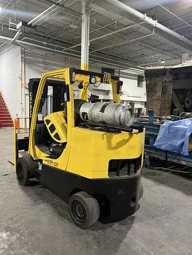 HYSTER S120FT FORKLIFT, 12K LB CAP, LPG, 98HP, 17383LB WT, 99.8IN TR - SIT-DOWN FORKLIFTS