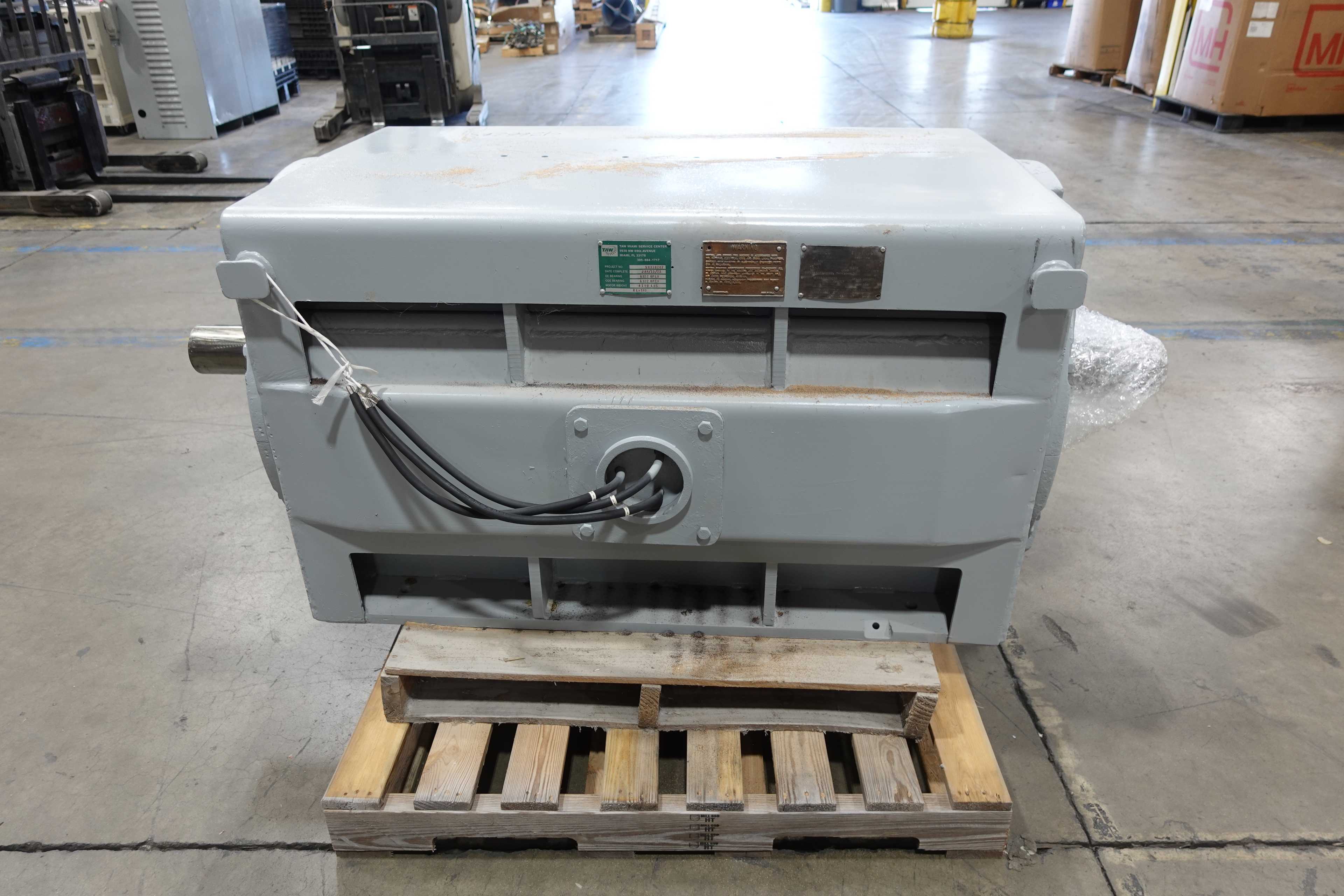 GENERAL ELECTRIC 5K821064C12 CUSTOM 8000 INDUCTION MOTOR - AC MOTOR