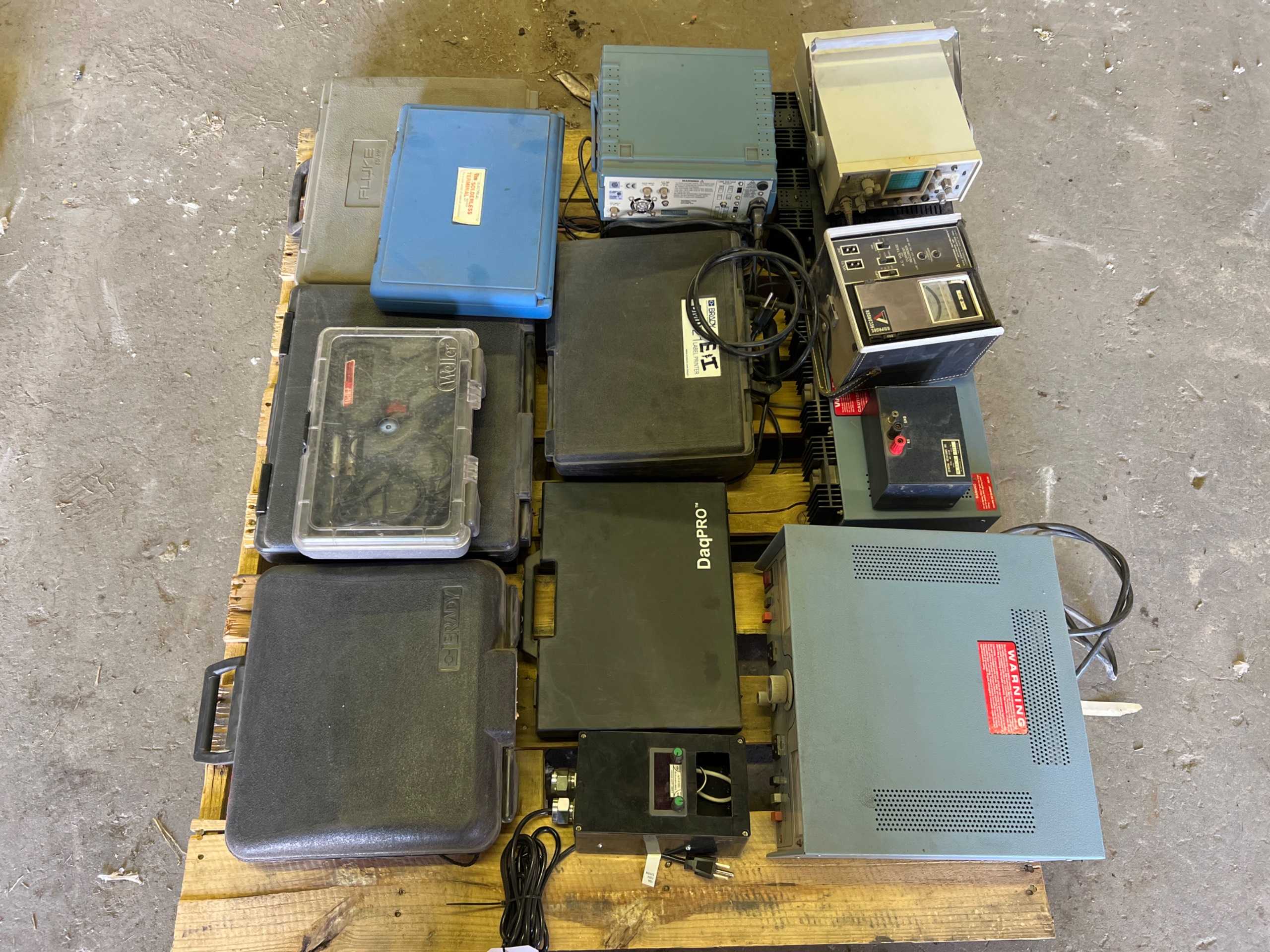 BULK QTY OF TESTING AND MEASURING EQUIPMENT - ELECTRICAL TESTING EQUIPMENT