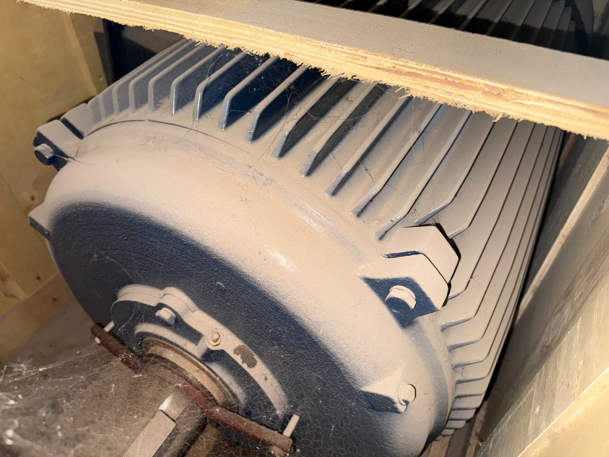 NORTH AMERICAN ELECTRIC PE449T-200-6C MOTOR - AC MOTOR