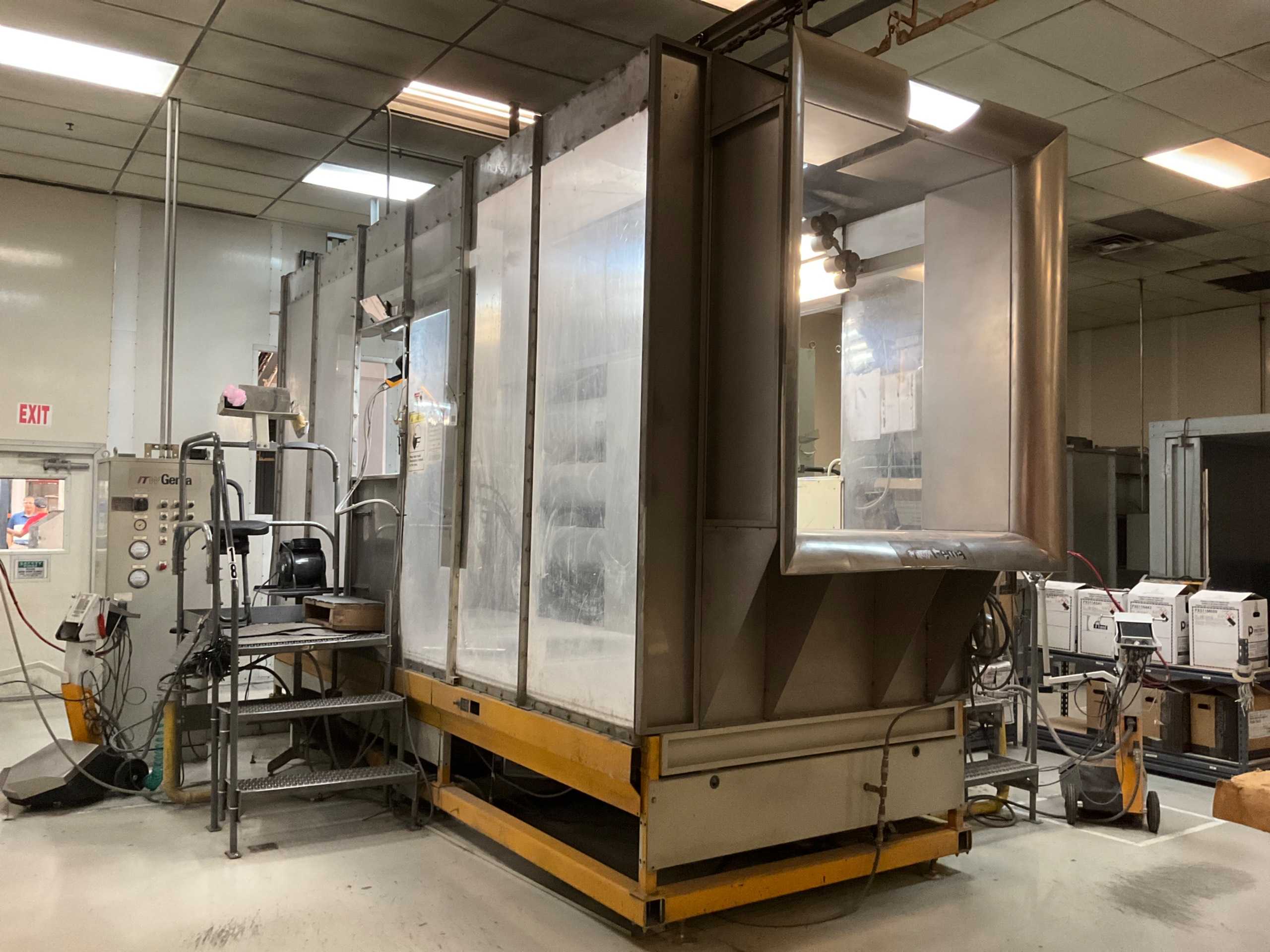 ITW GEMA MANUAL PAINTING BOOTH - PAINT LINE