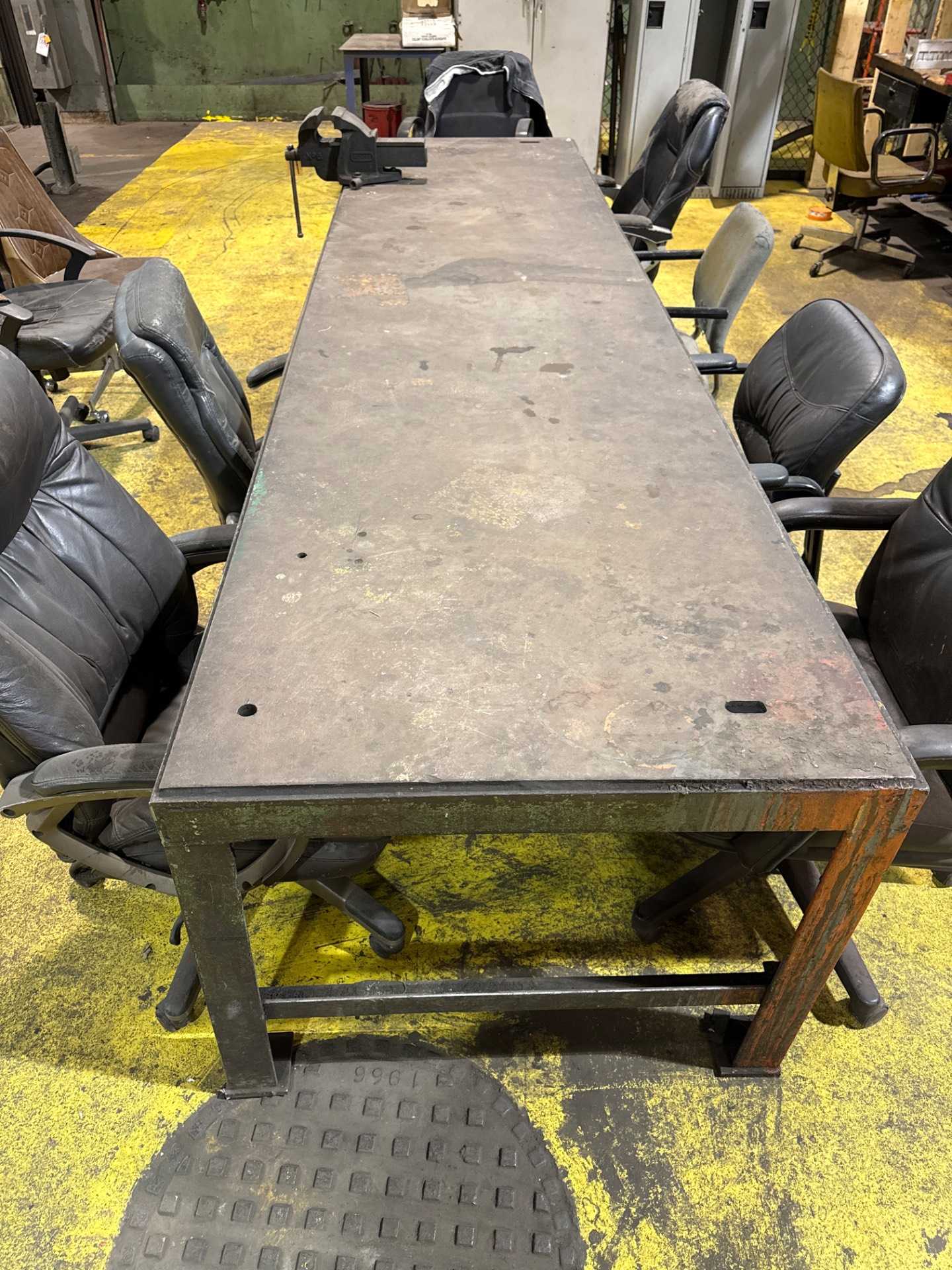 Work Table with Bench Vise - WORK TABLES