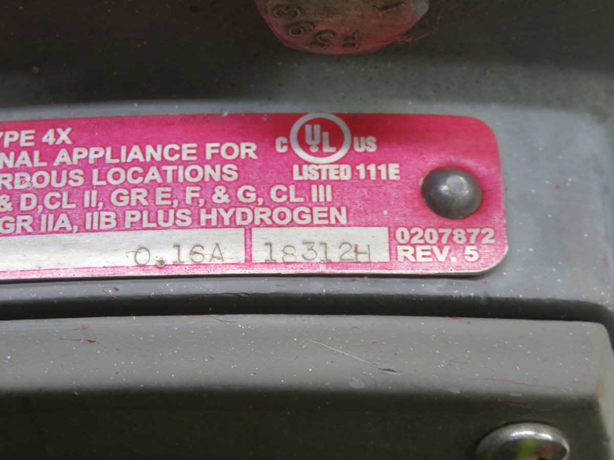 CROUSE HINDS 2416 M2 HORN SIGNAL, 24V DC POWER, 100 DB SOUND, 0.75 IN NPT, -40/+40C TEMP - ELECTRICAL COMPONENTS