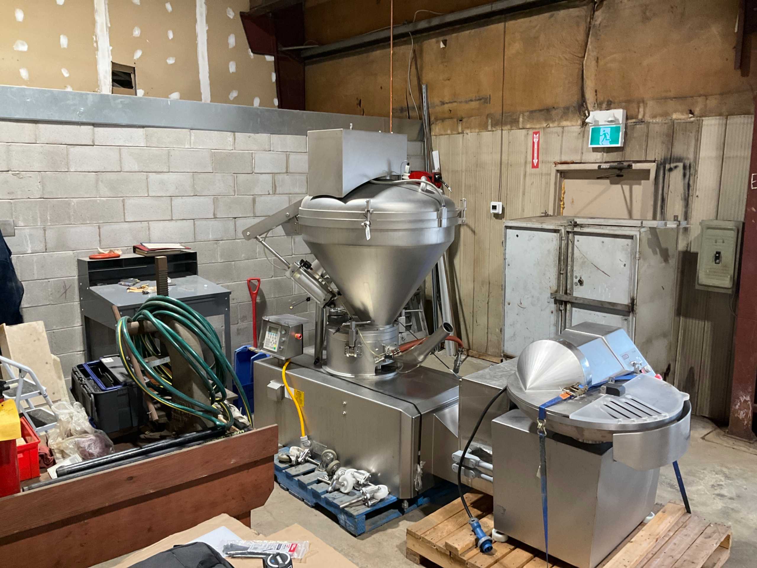 2007 HANDTMANN HVF95 VACUUM FILLER - FILLING EQUIPMENT