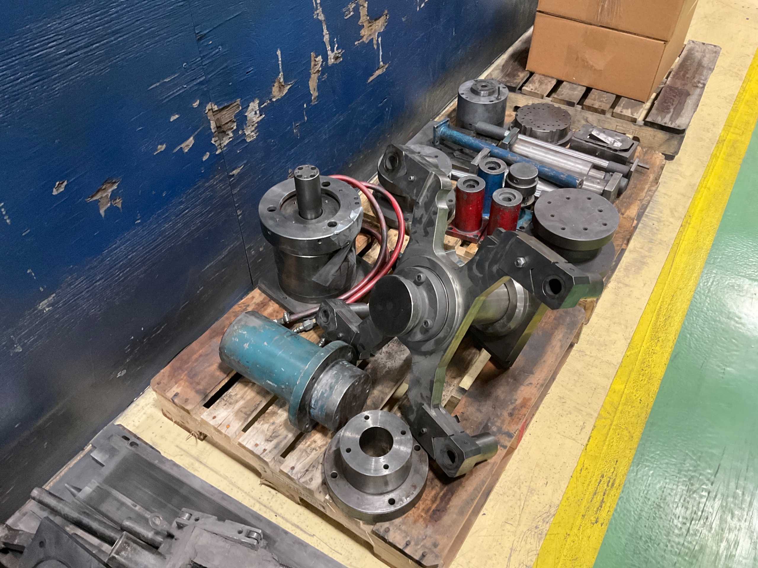 BULK QTY OF CINCINNATI 110-DC-6 PRESS PARTS - PRESS PARTS