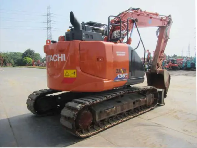 2019 HITACHI ZX135USK-6 CRAWLER EXCAVATOR - undefined