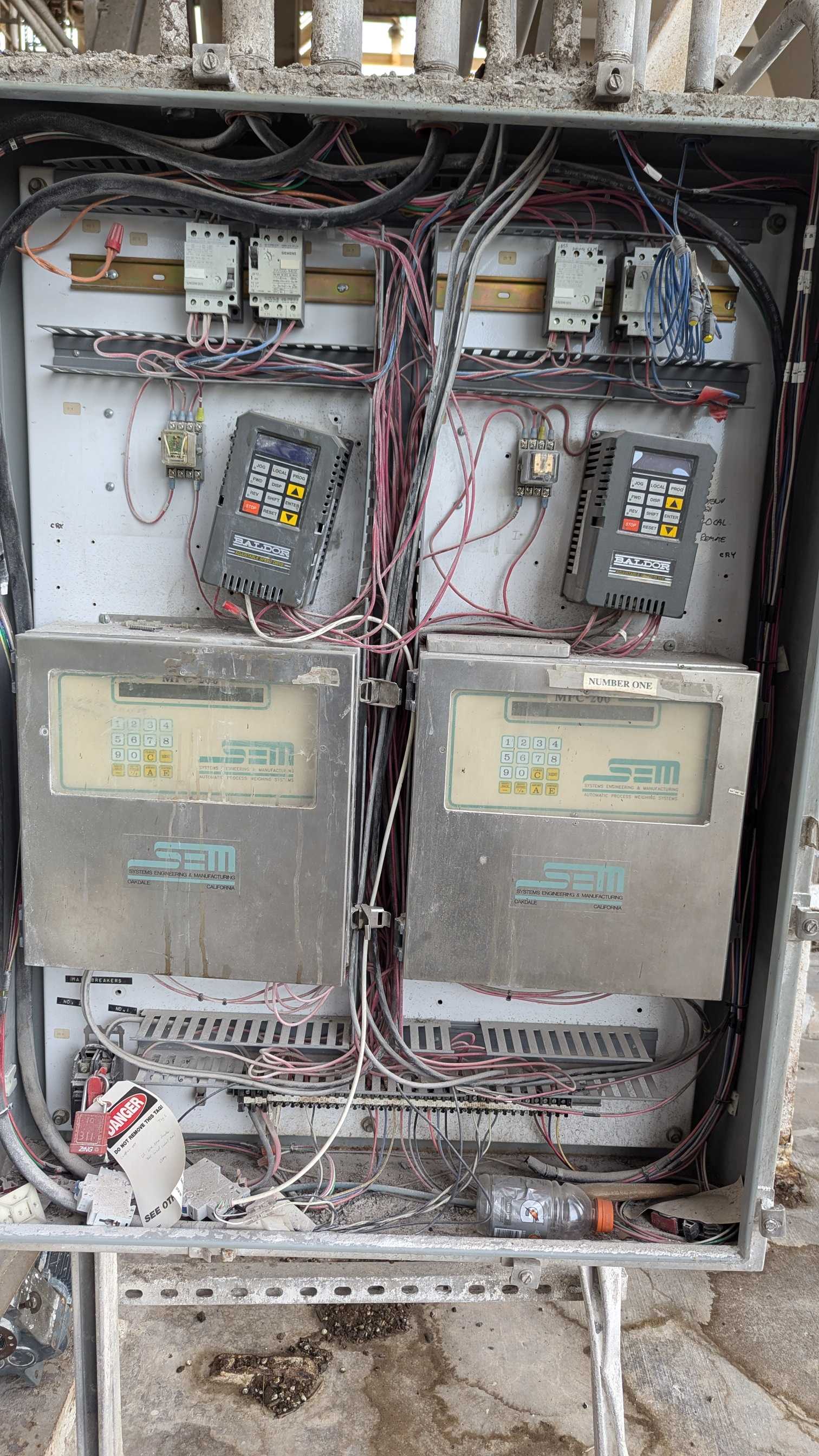 CONTENTS OF ELECTRICAL PANEL - AUTOMATION & CONTROLS