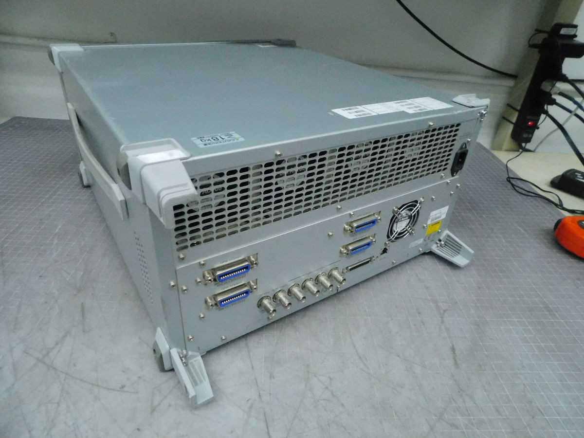 ANRITSU MT8870A, MU887001A OTHER TEST EQUIPMENT, 2 TRX MODULES, 10M-6G FREQ, 120/240 VAC - ELECTRICAL TESTING EQUIPMENT