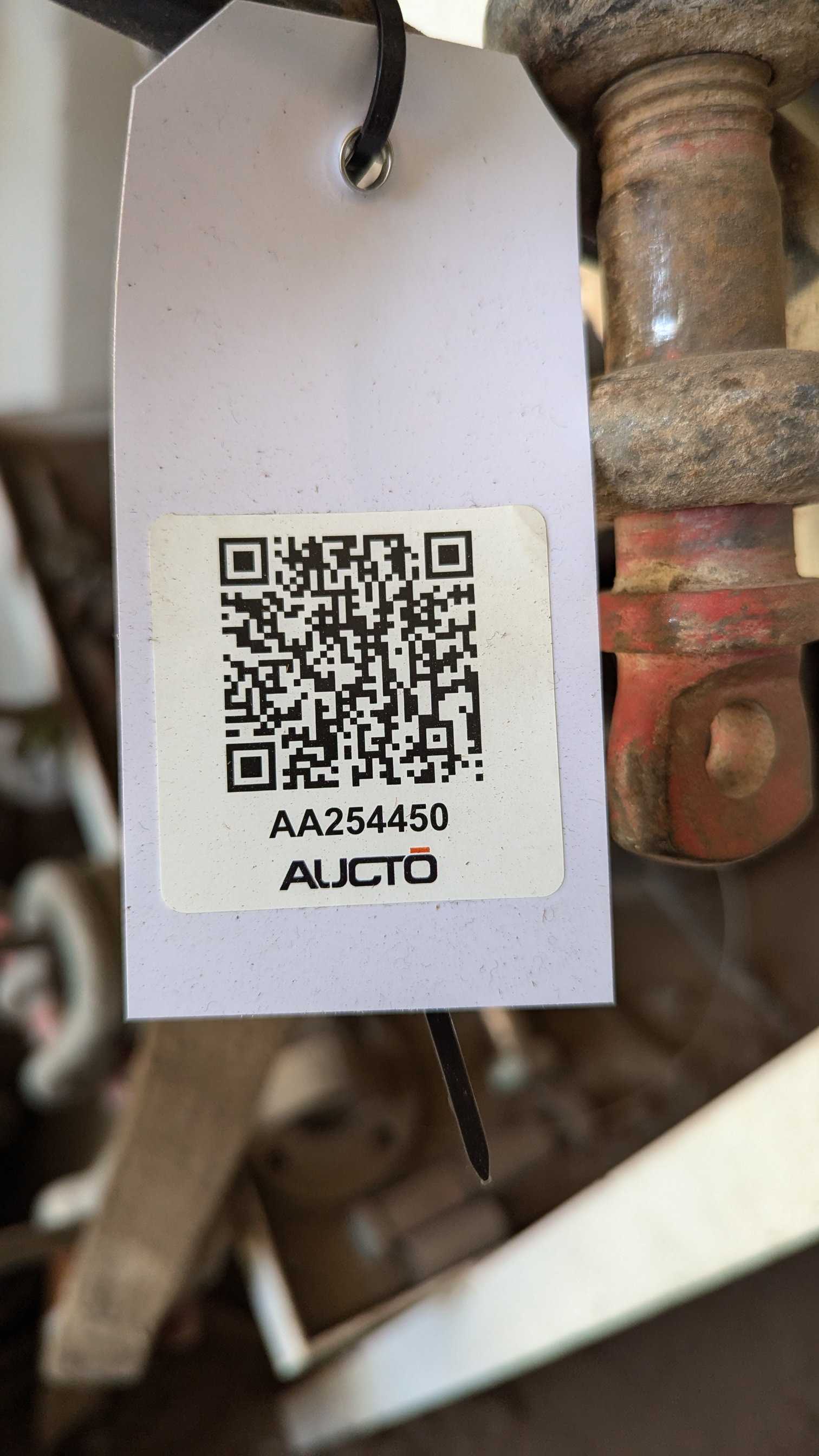 BULK QTY OF TOOLS & MAINTENANCE EQUIPMENT - INDUSTRIAL PARTS